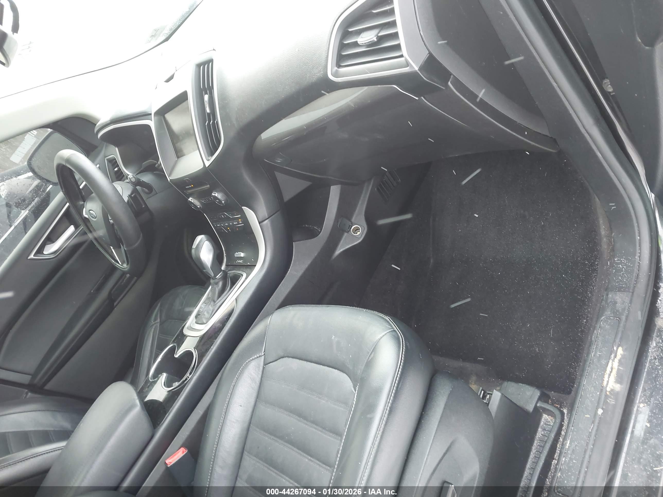 FORD EDGE image 5