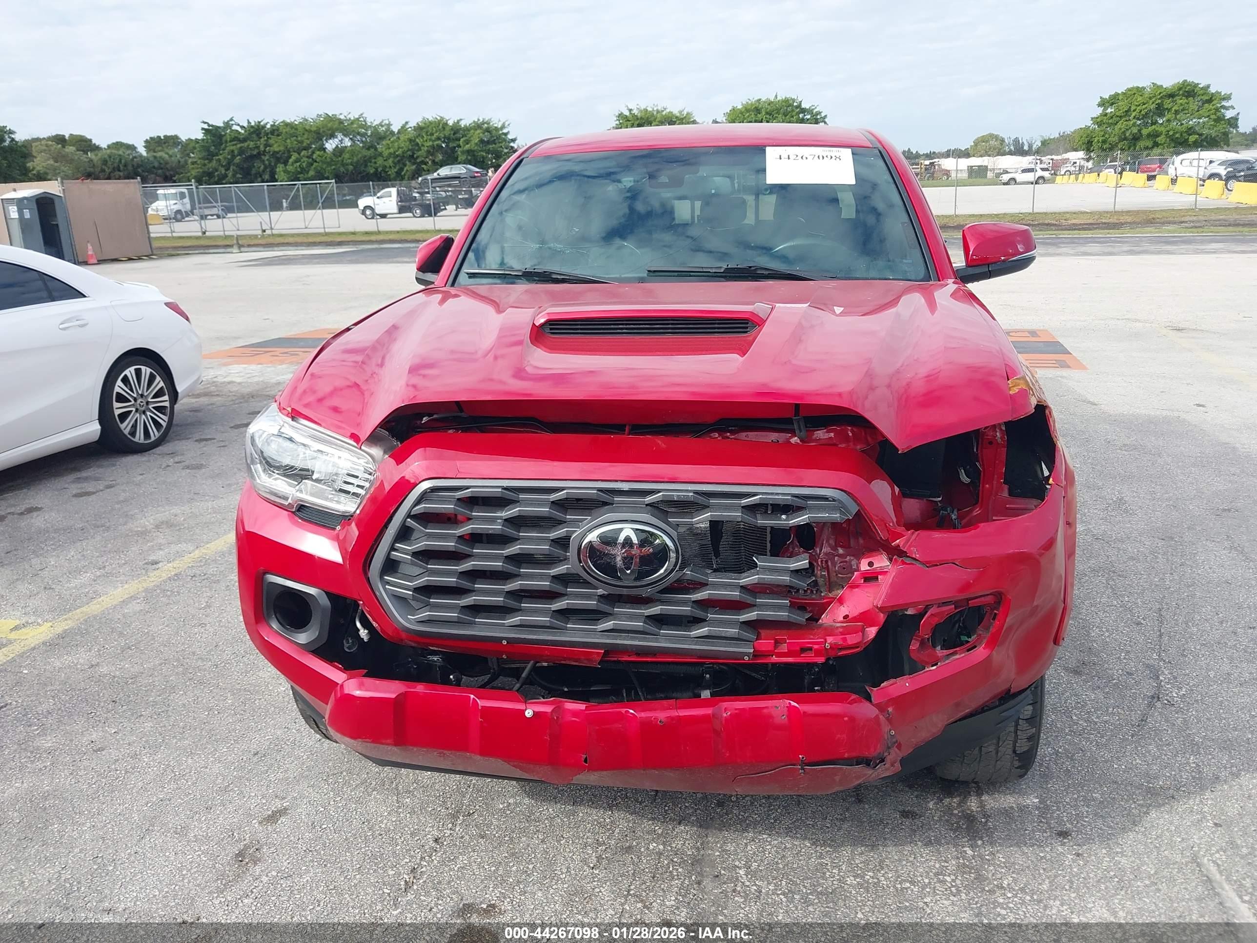 TOYOTA TACOMA image 6