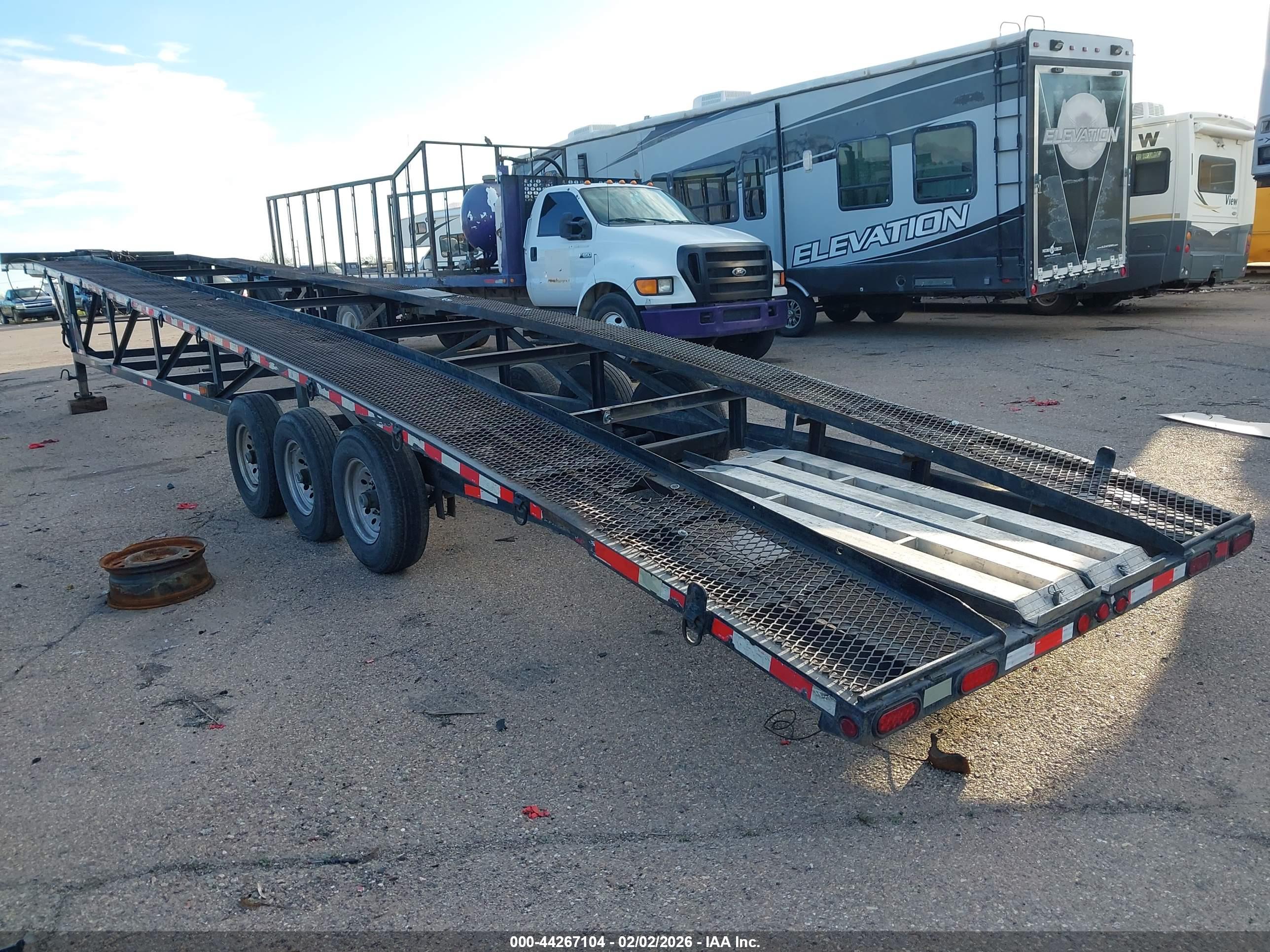 KAUFMAN TRAILERS image 3