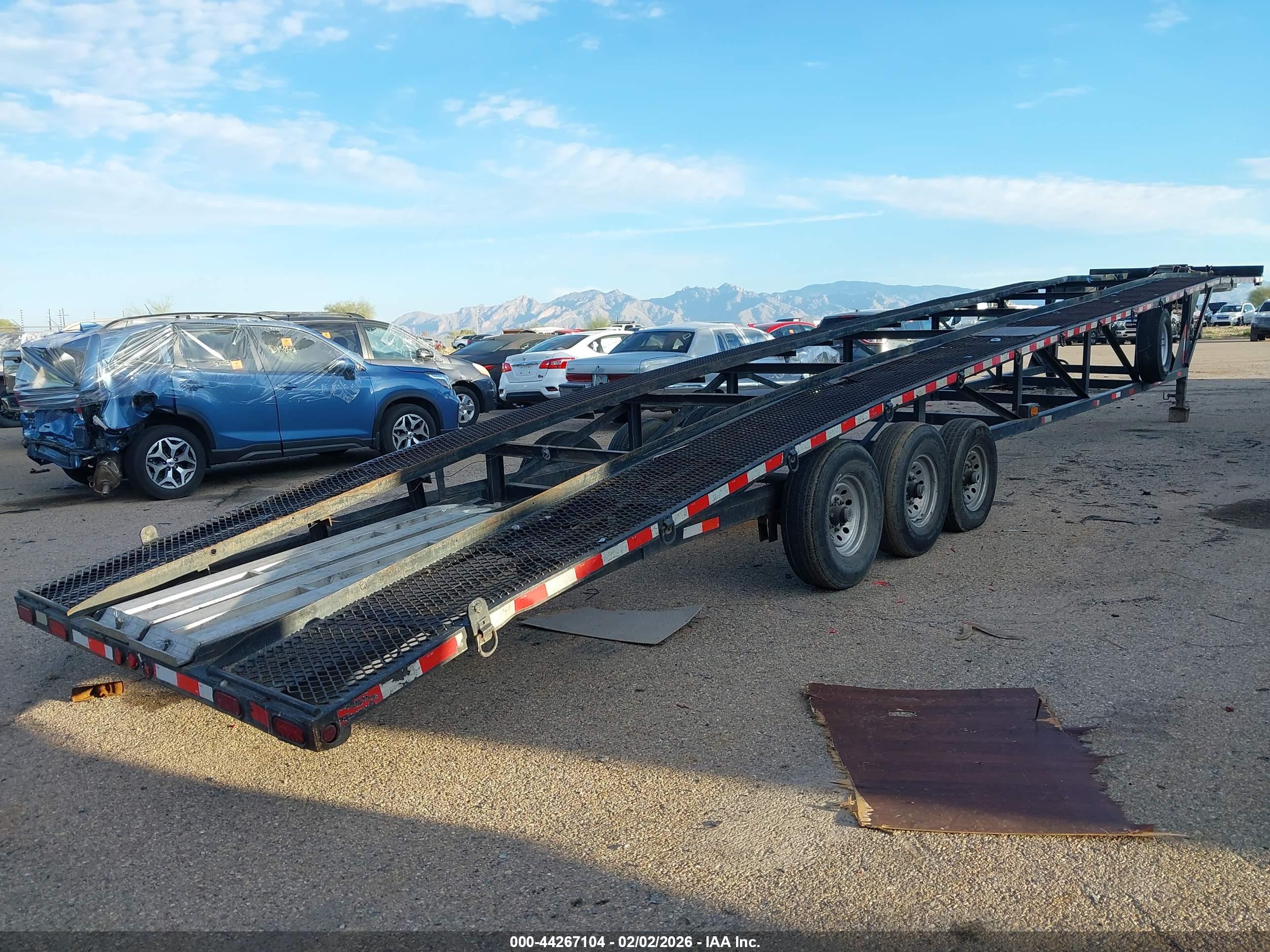 KAUFMAN TRAILERS image 4