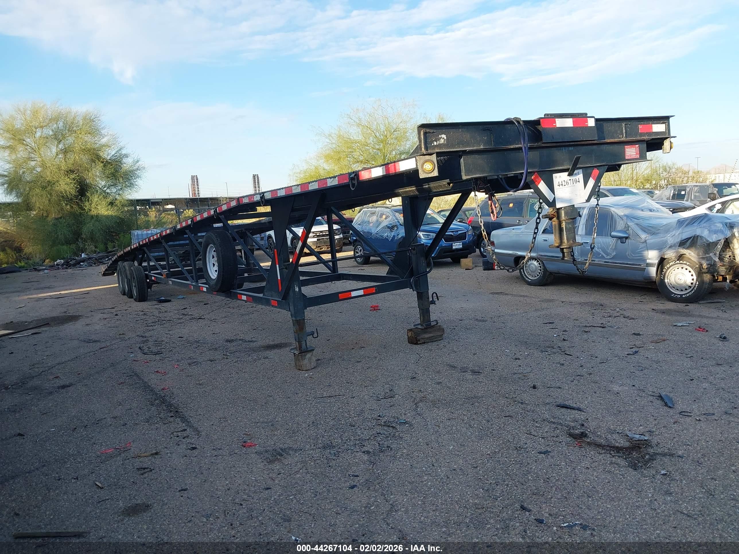 KAUFMAN TRAILERS image 5
