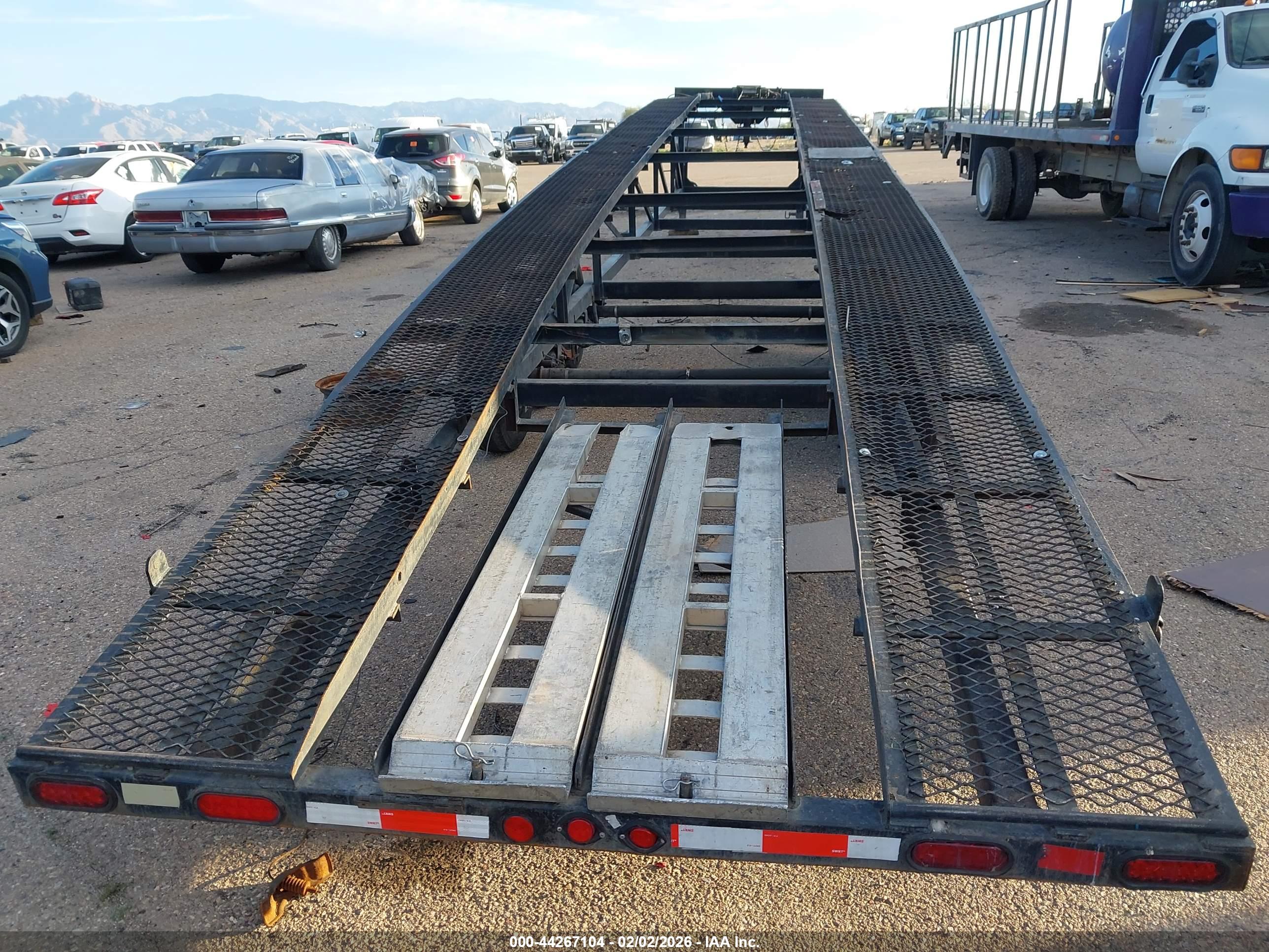 KAUFMAN TRAILERS image 8