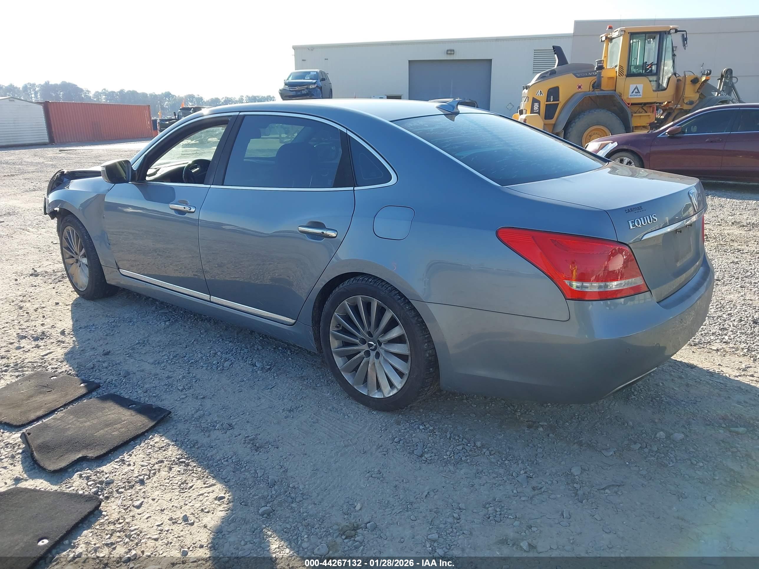 HYUNDAI EQUUS image 3