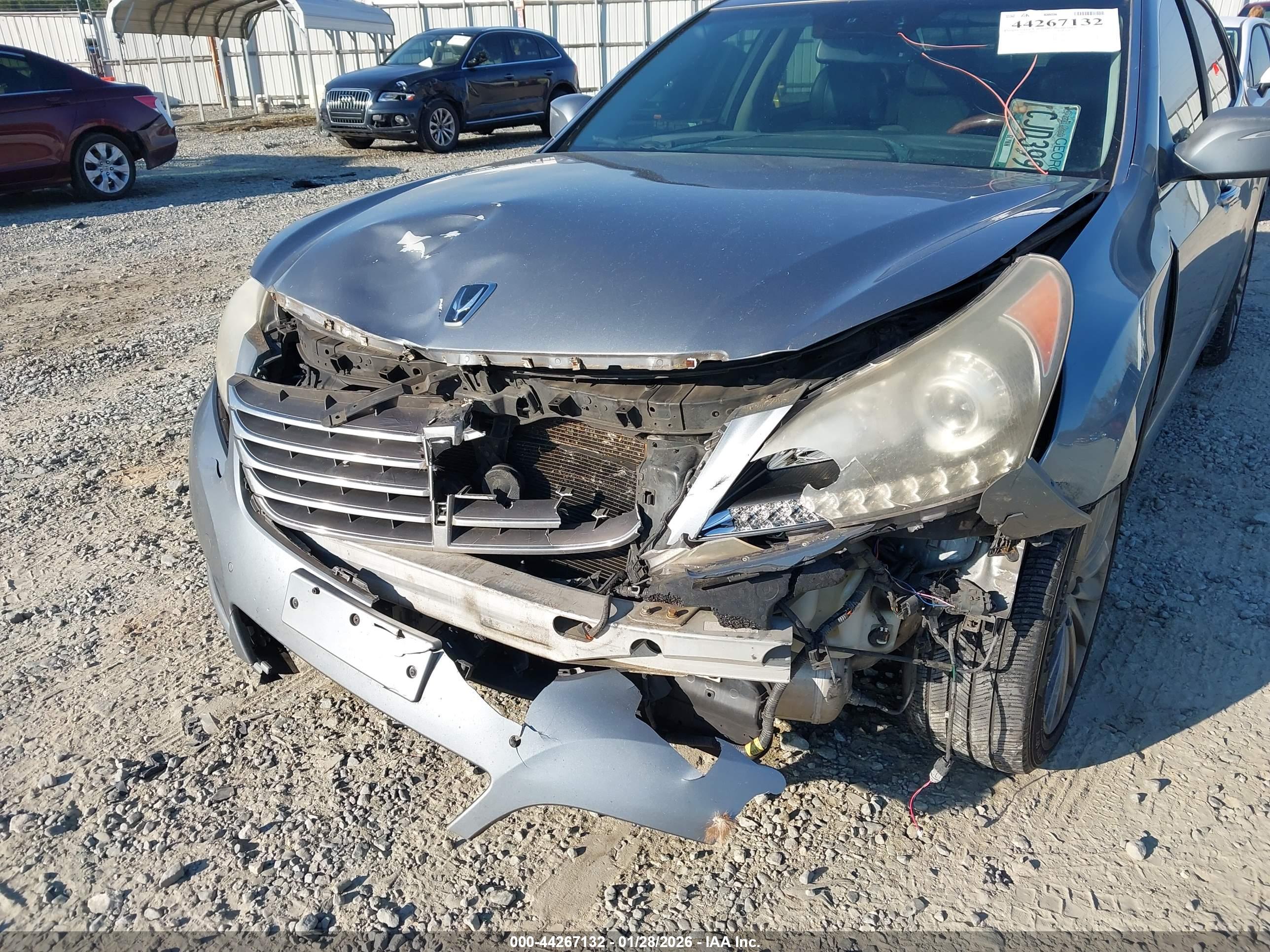 HYUNDAI EQUUS image 6