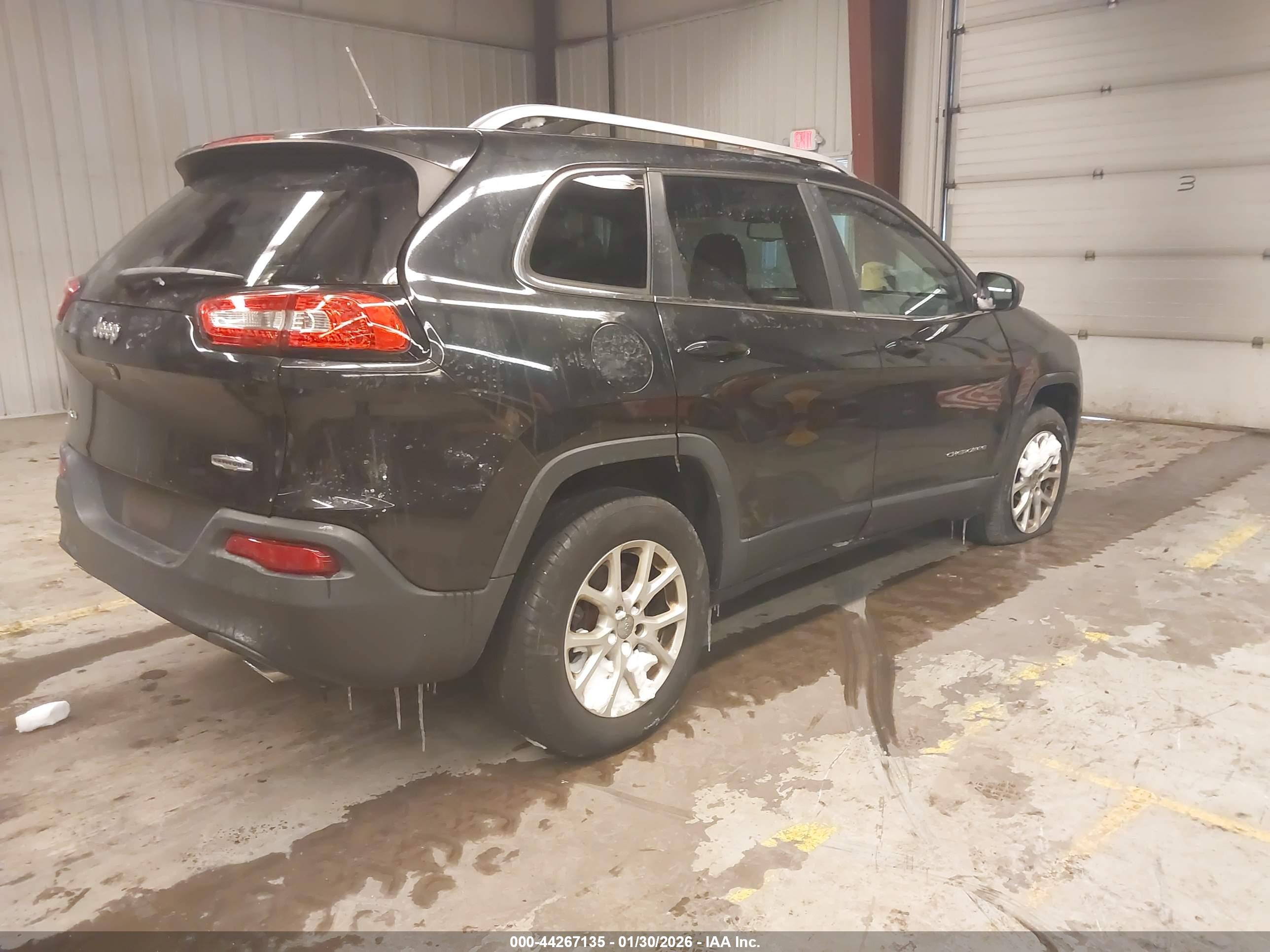 JEEP CHEROKEE image 4
