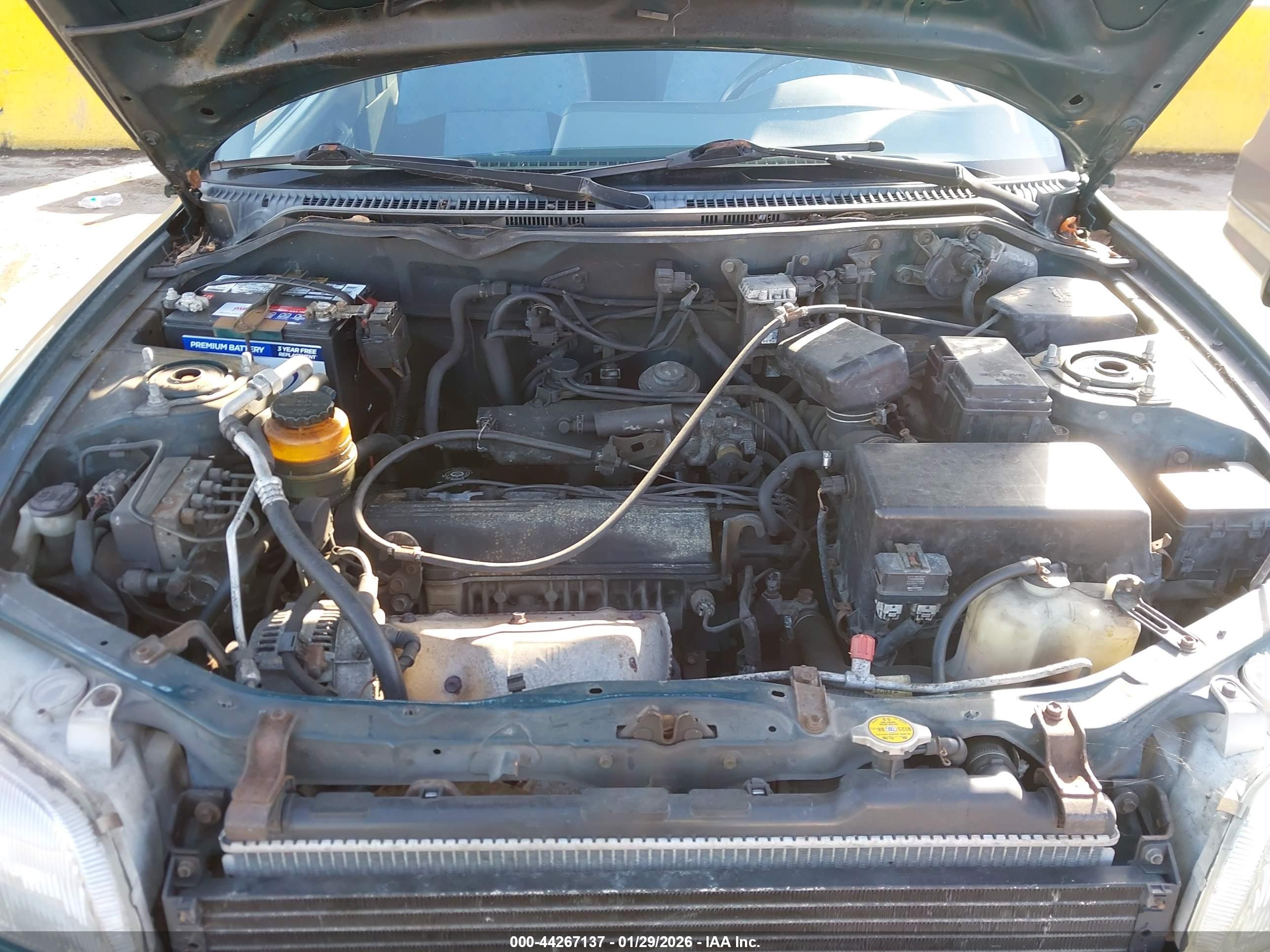 TOYOTA RAV4 image 10