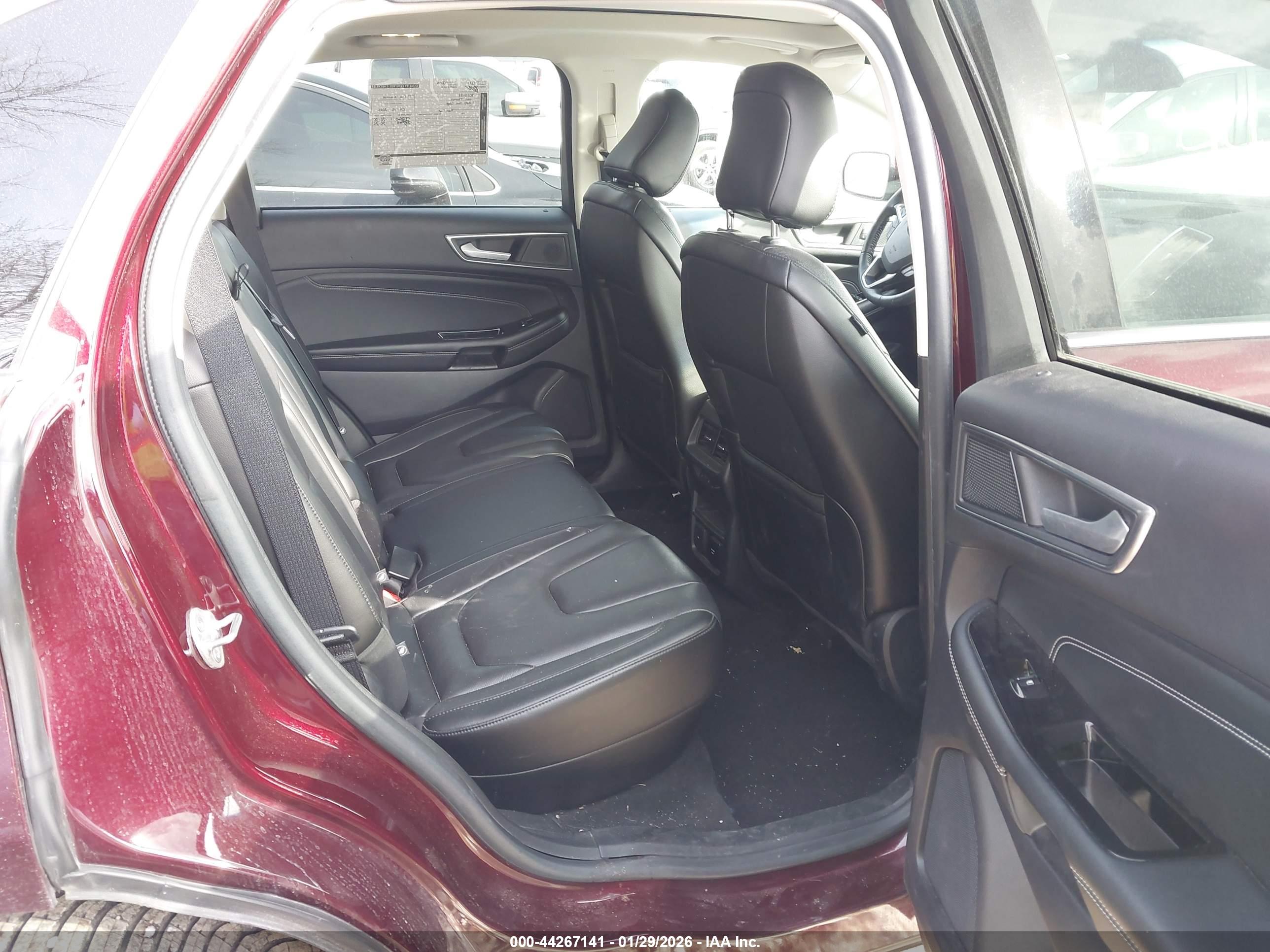 FORD EDGE image 8