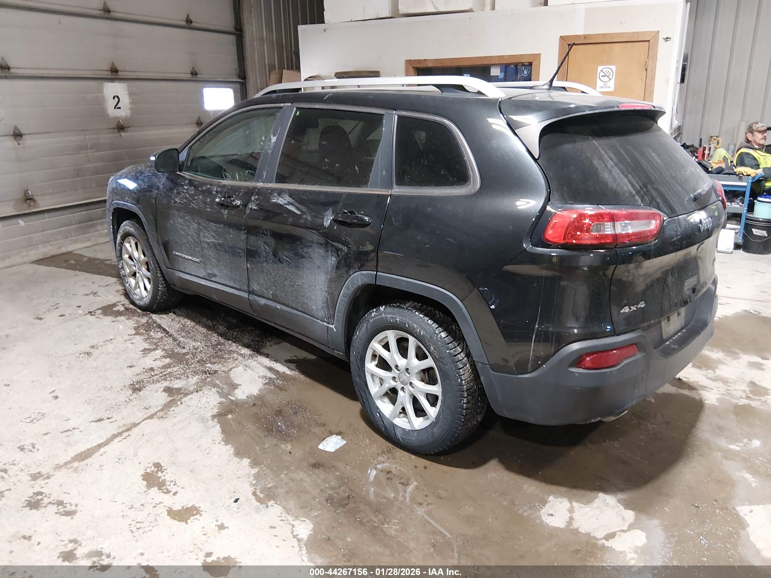 JEEP CHEROKEE image 3