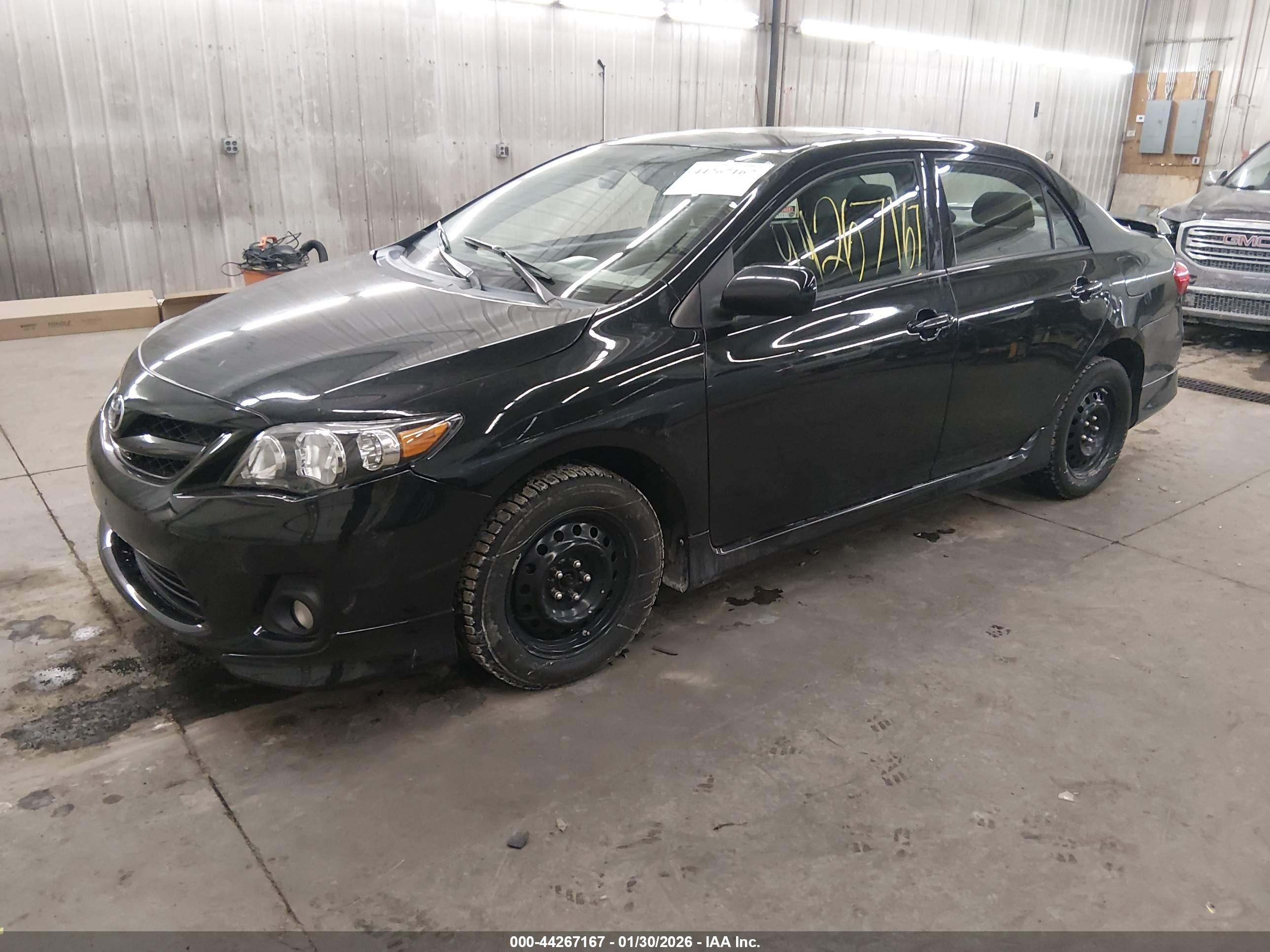 TOYOTA COROLLA image 2