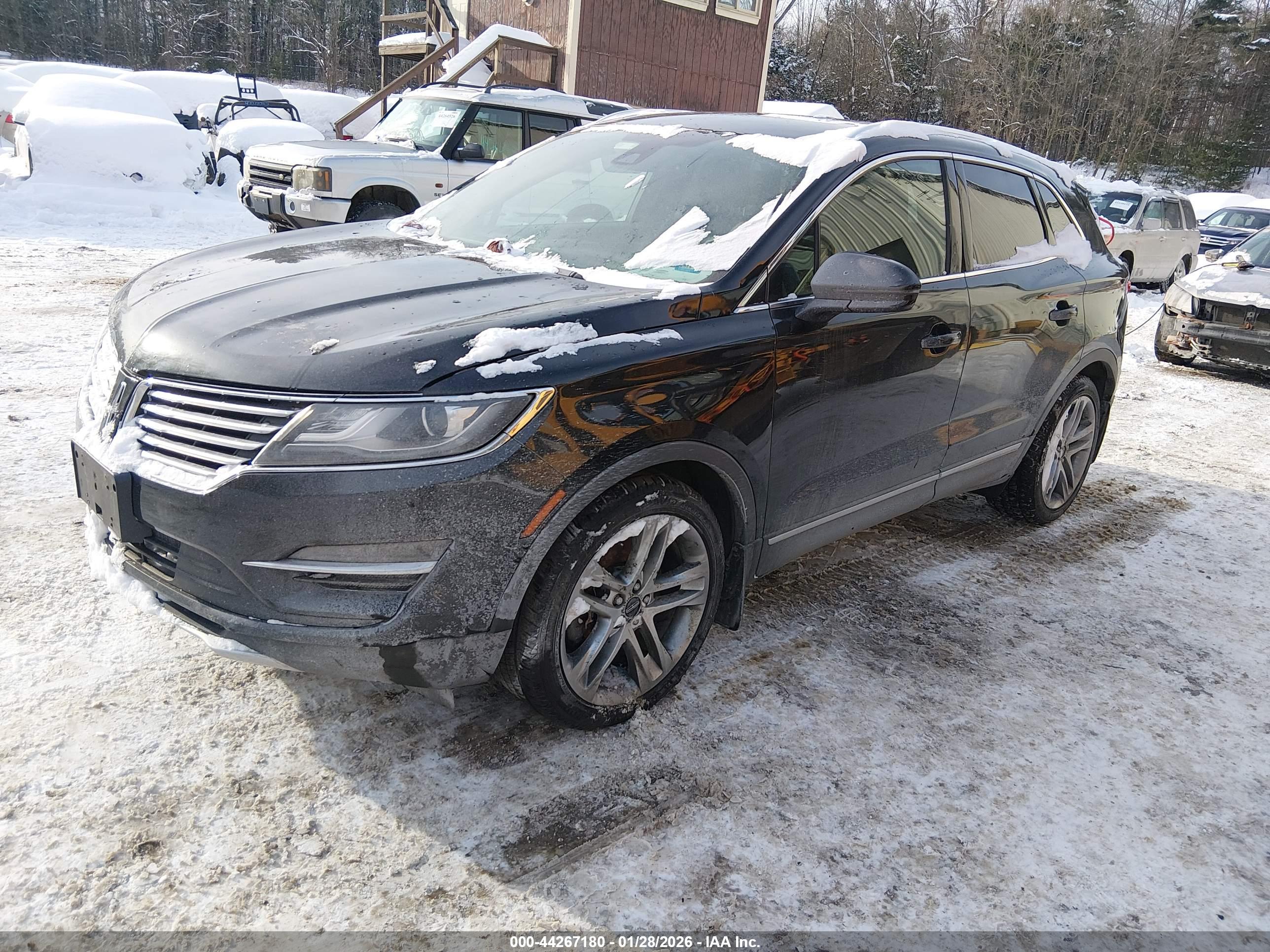 LINCOLN MKC image 2