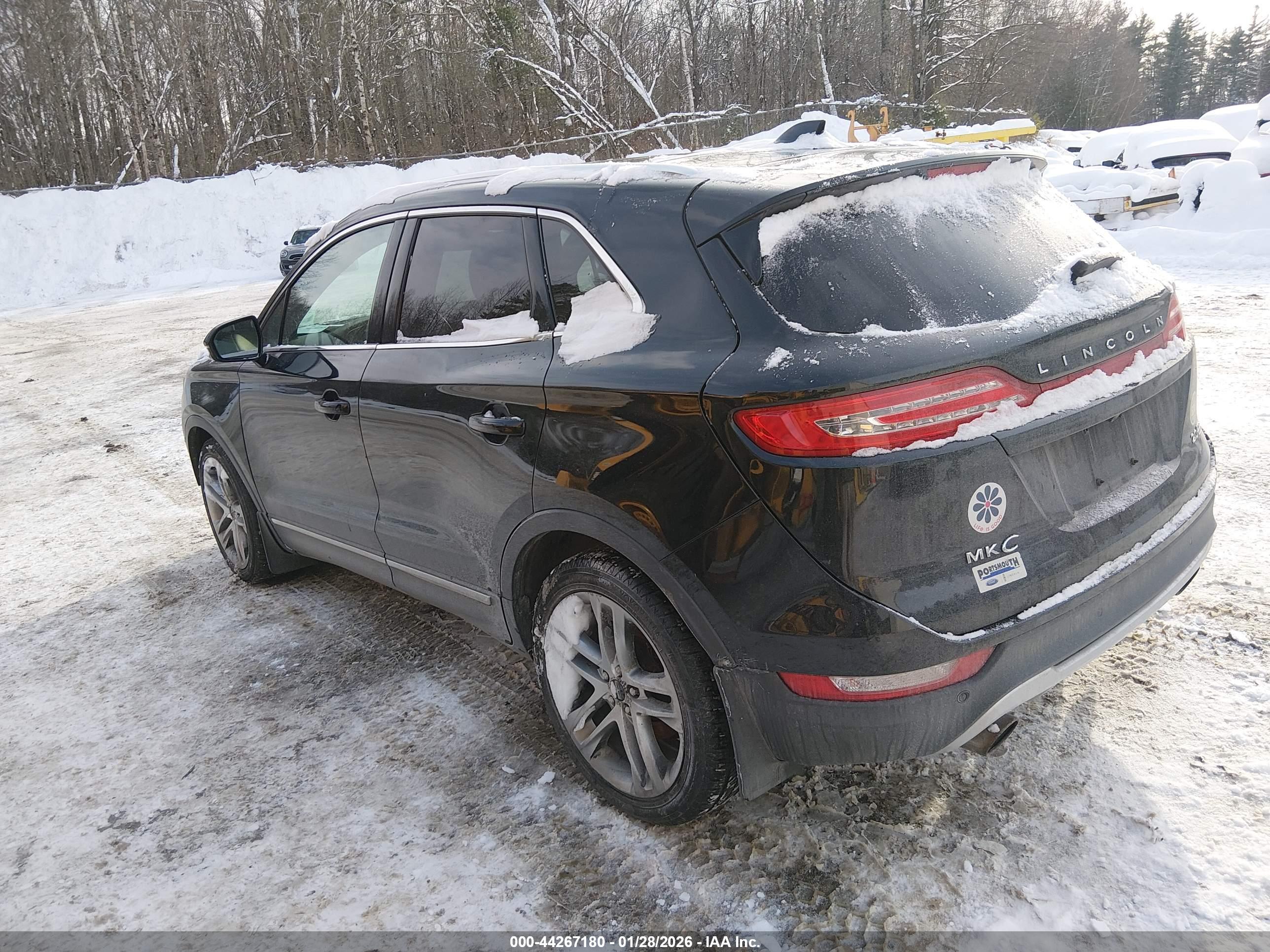 LINCOLN MKC image 3