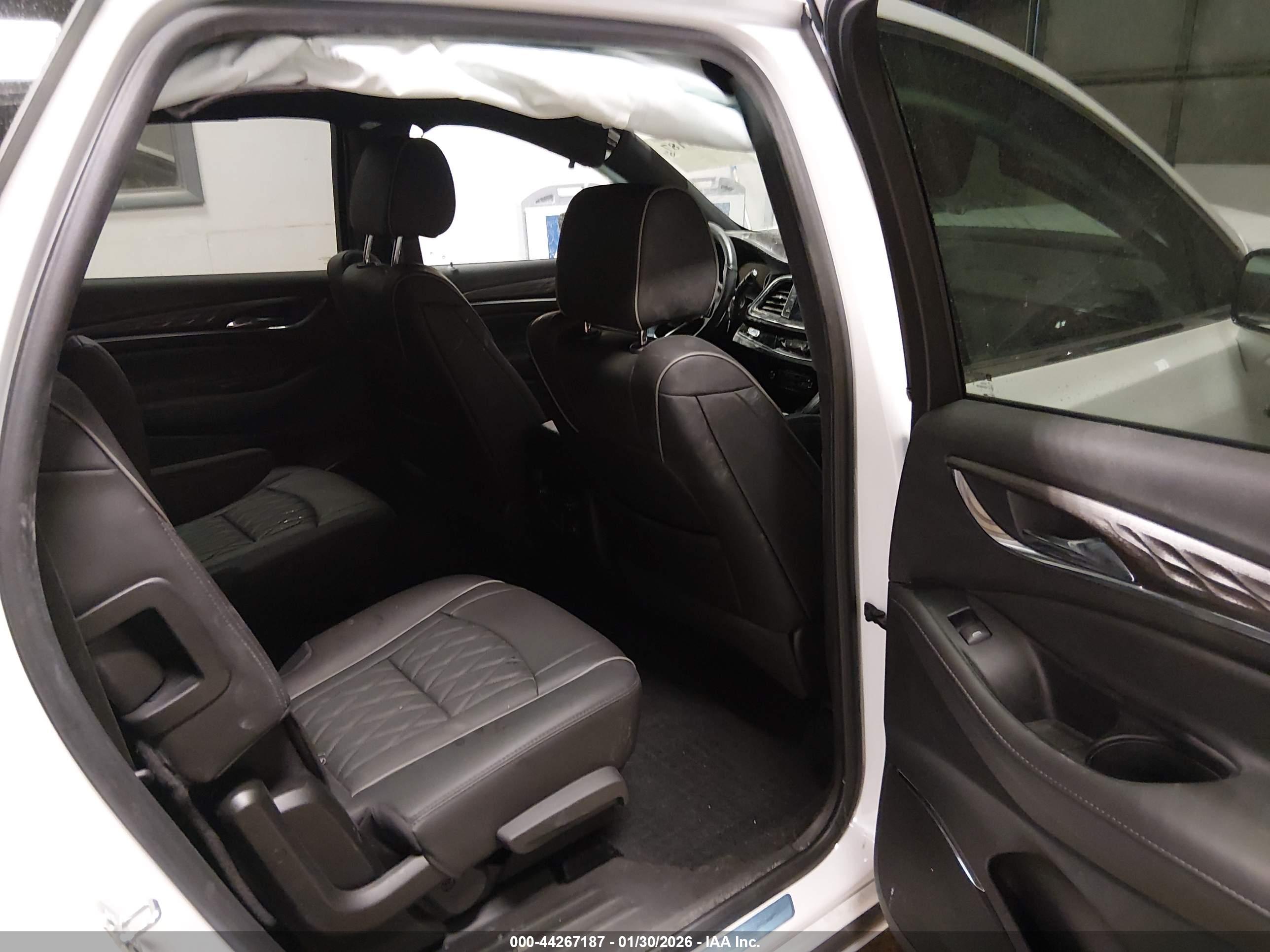 BUICK ENCLAVE image 8