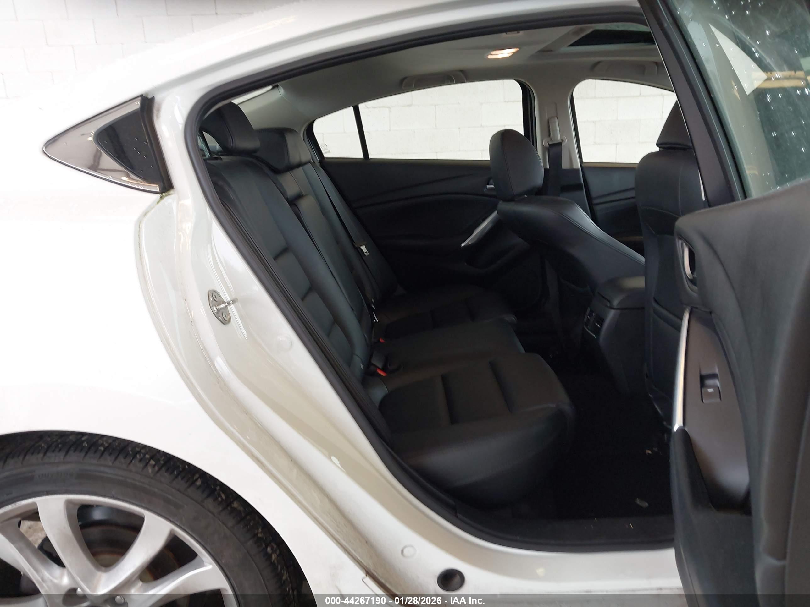 MAZDA MAZDA6 image 8