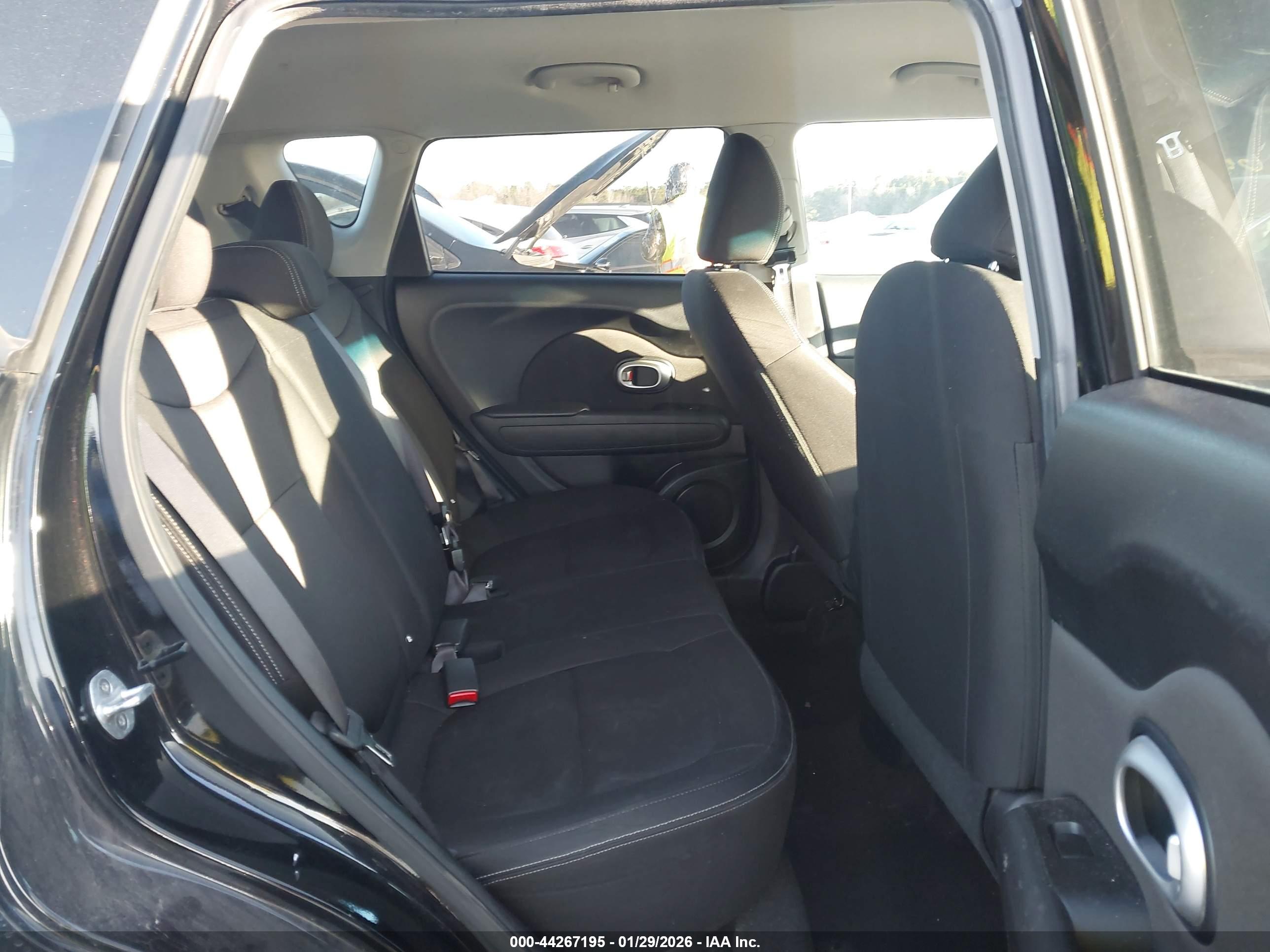 KIA SOUL image 8