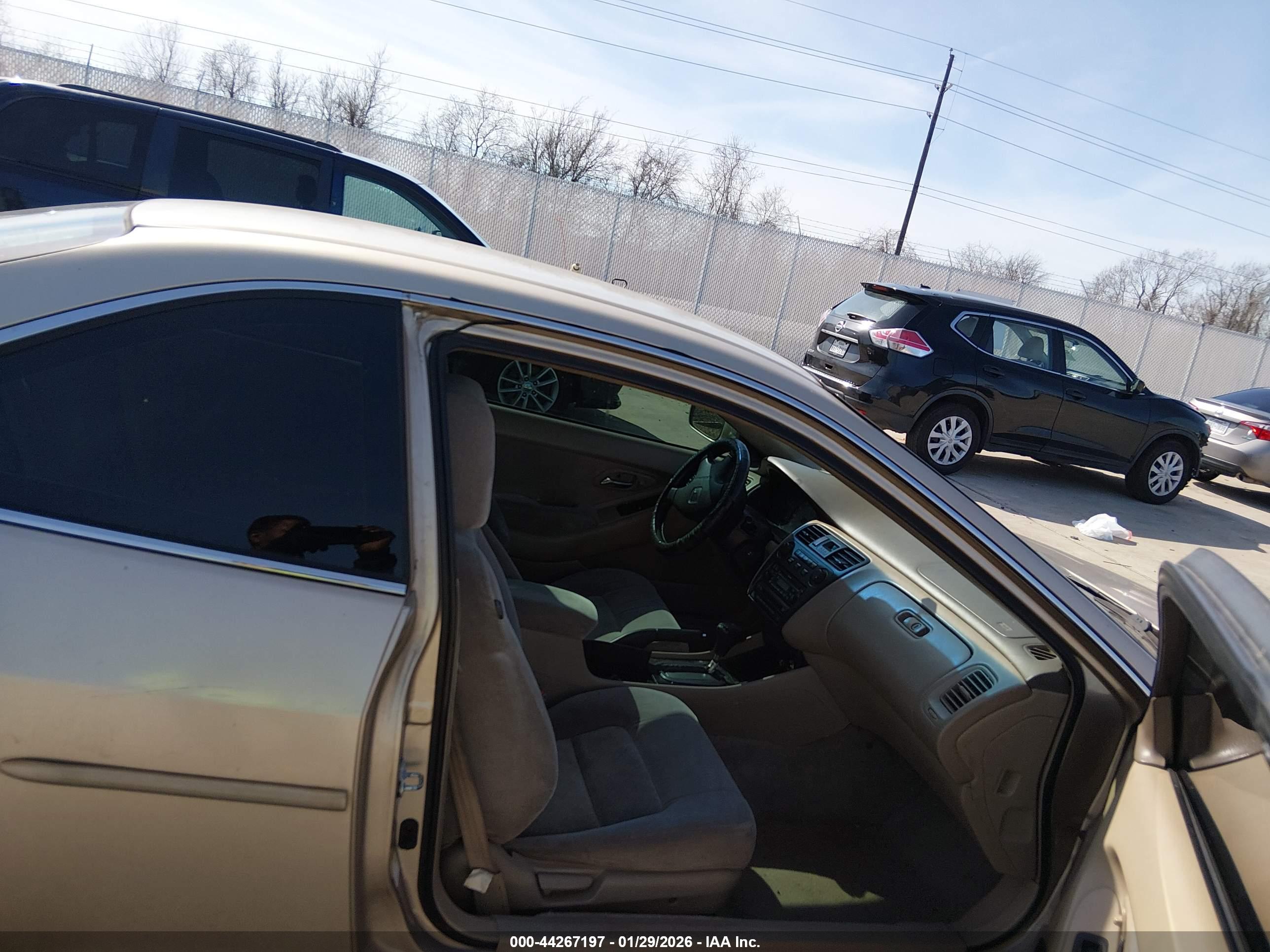 HONDA ACCORD image 5