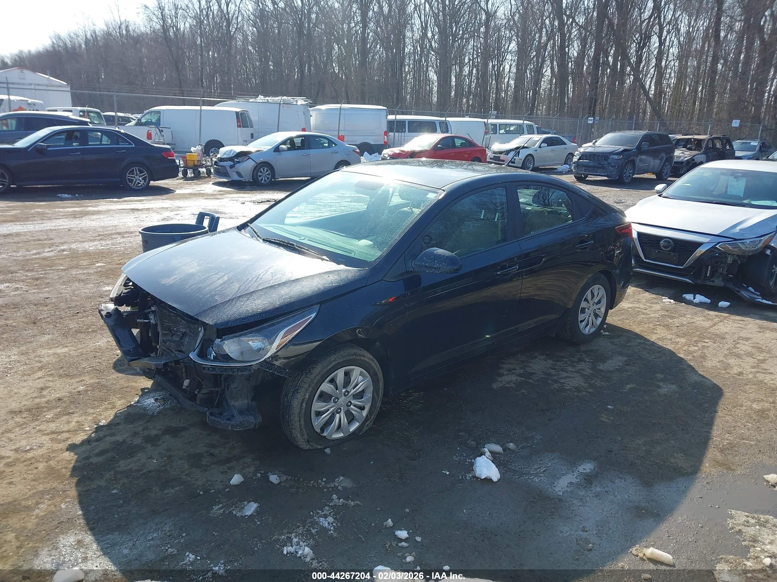 HYUNDAI ACCENT image 2