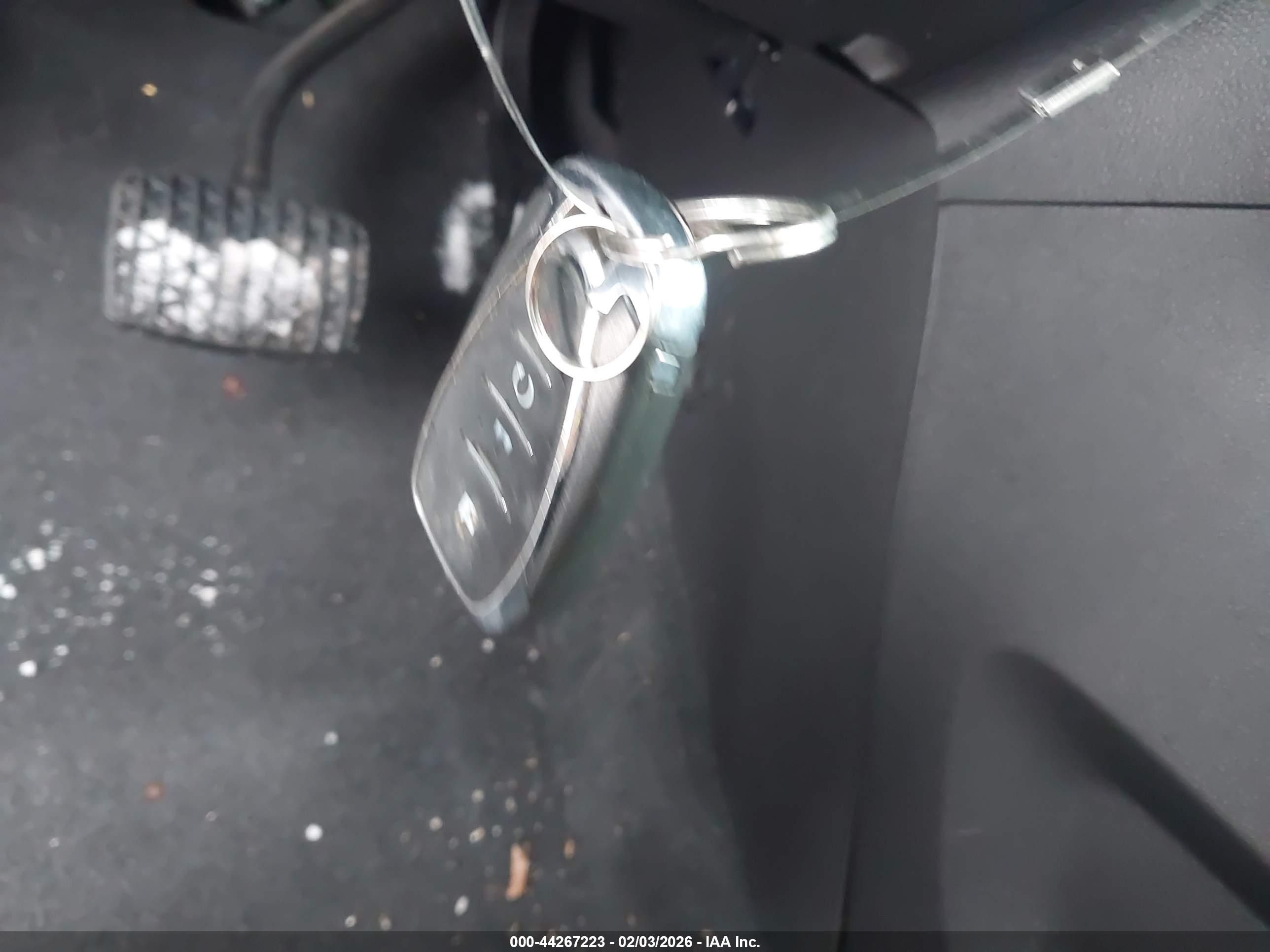 CHEVROLET TRAX image 11
