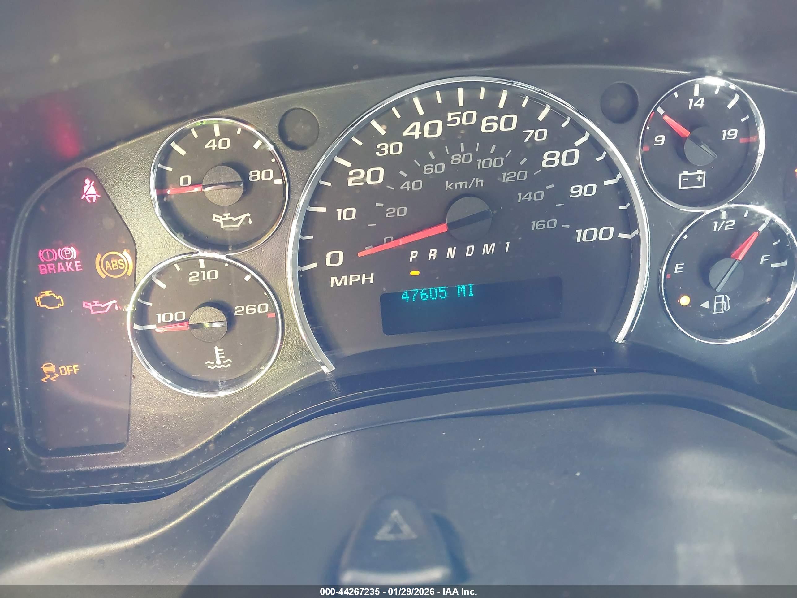 CHEVROLET EXPRESS image 6