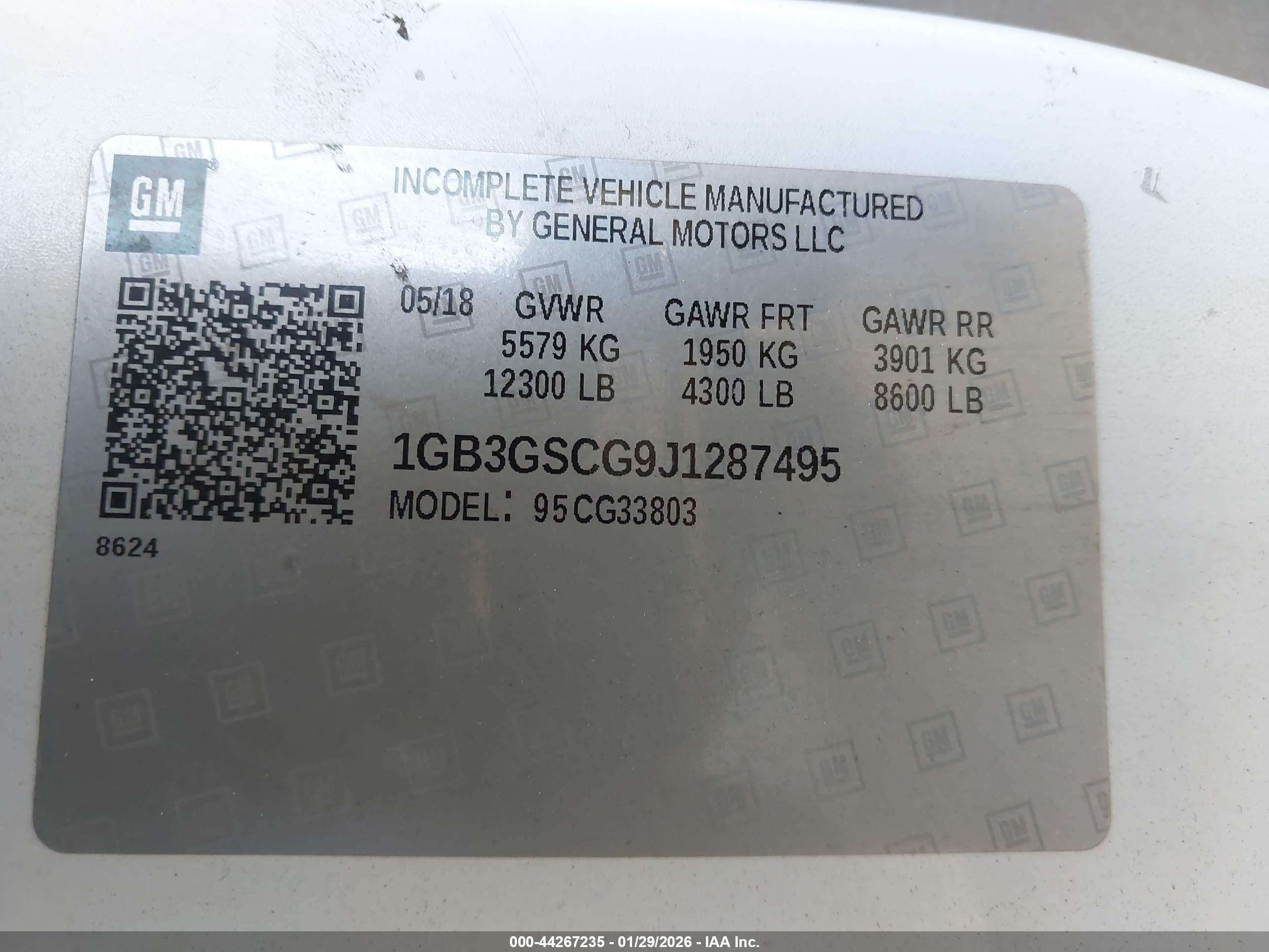 CHEVROLET EXPRESS image 9