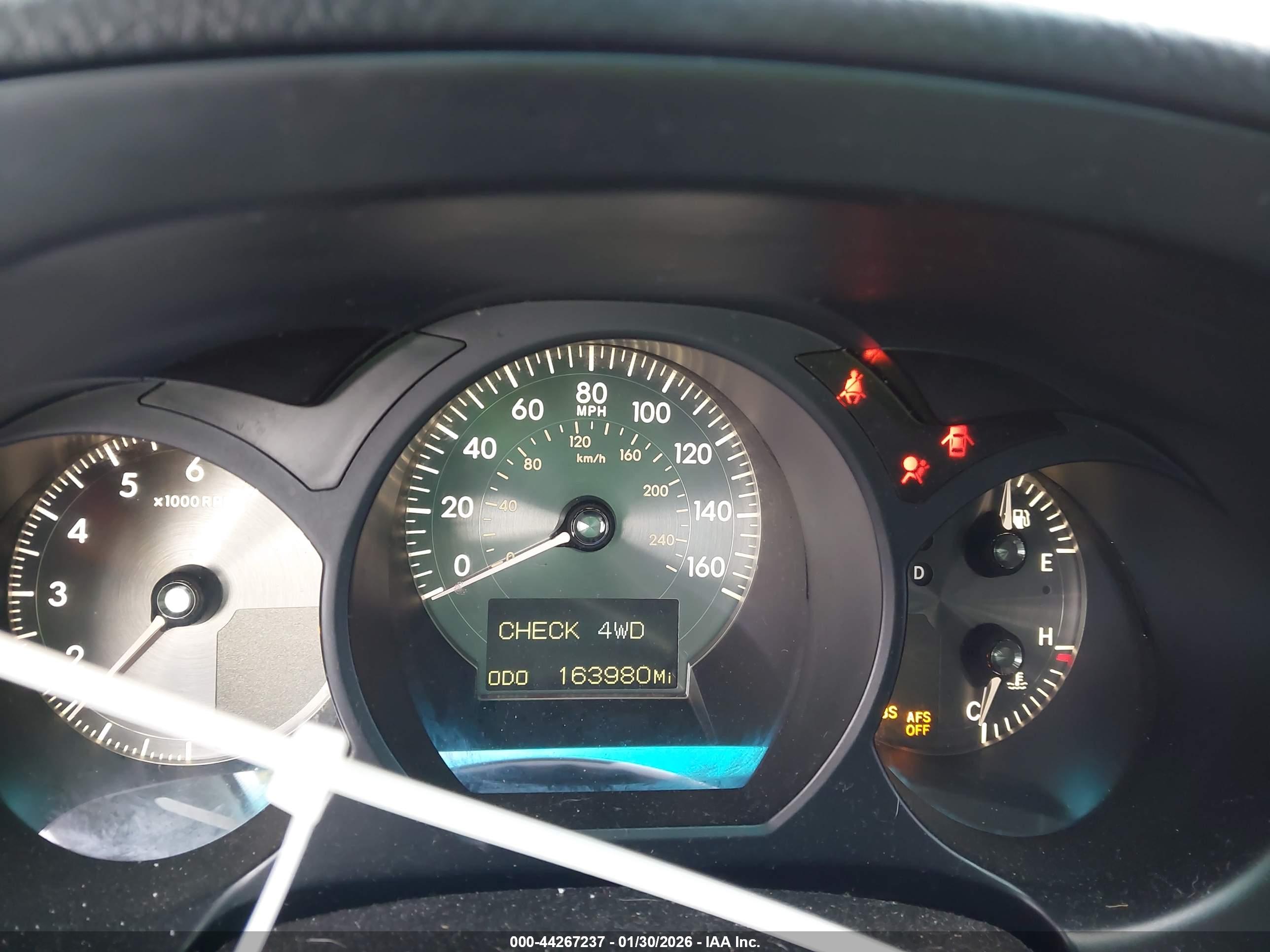 LEXUS GS image 7