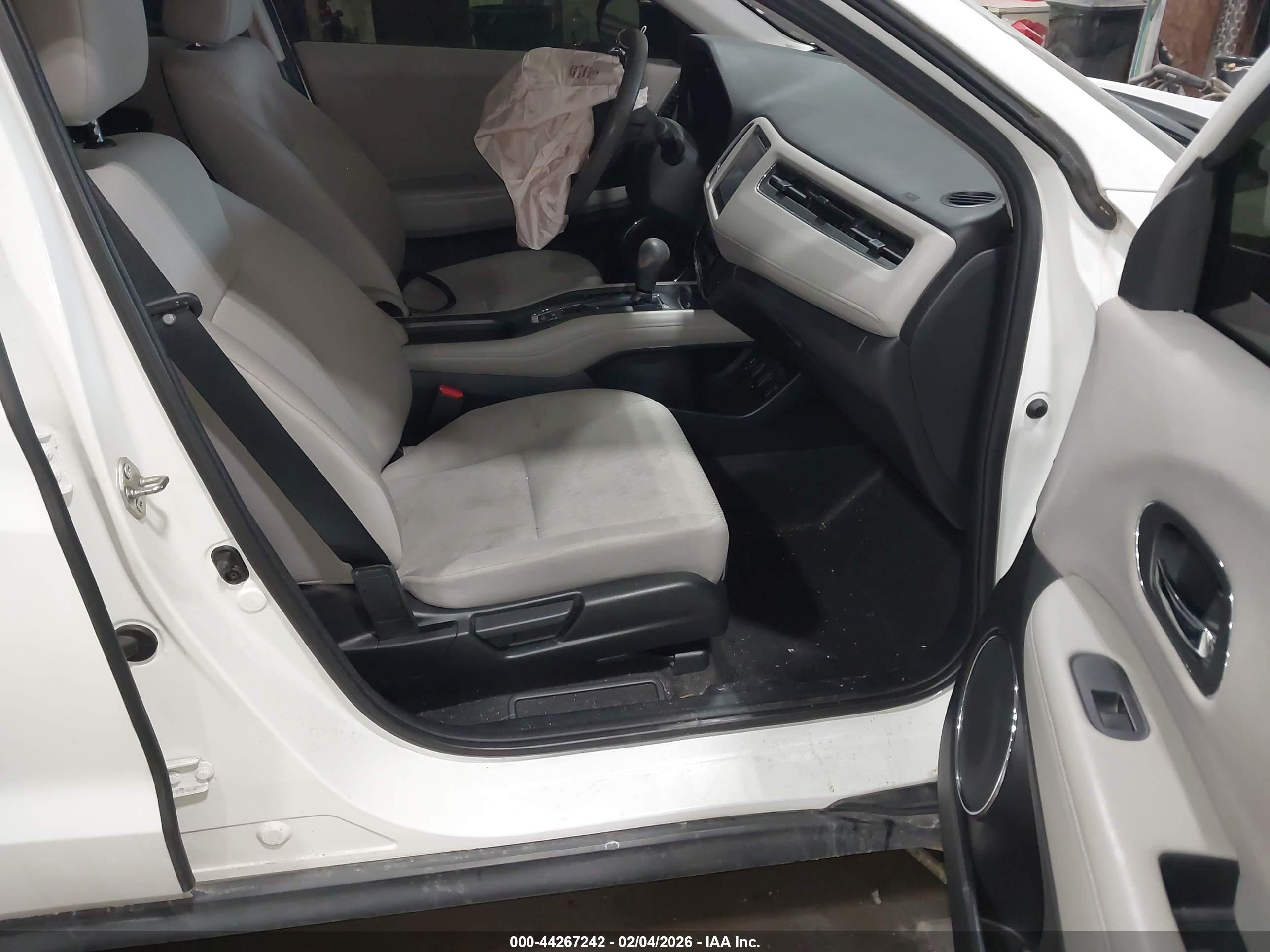 HONDA HR-V image 5