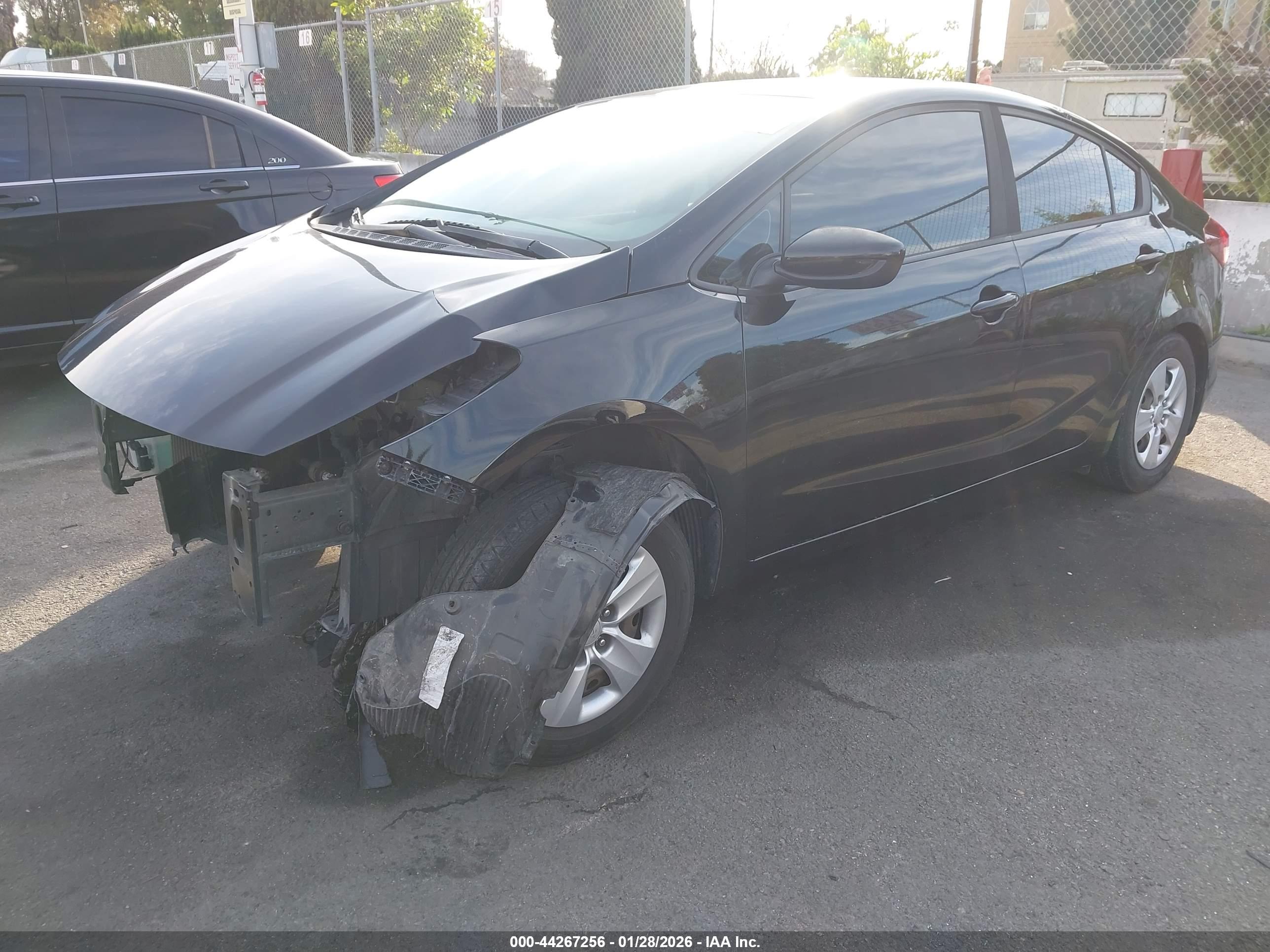 KIA FORTE image 2