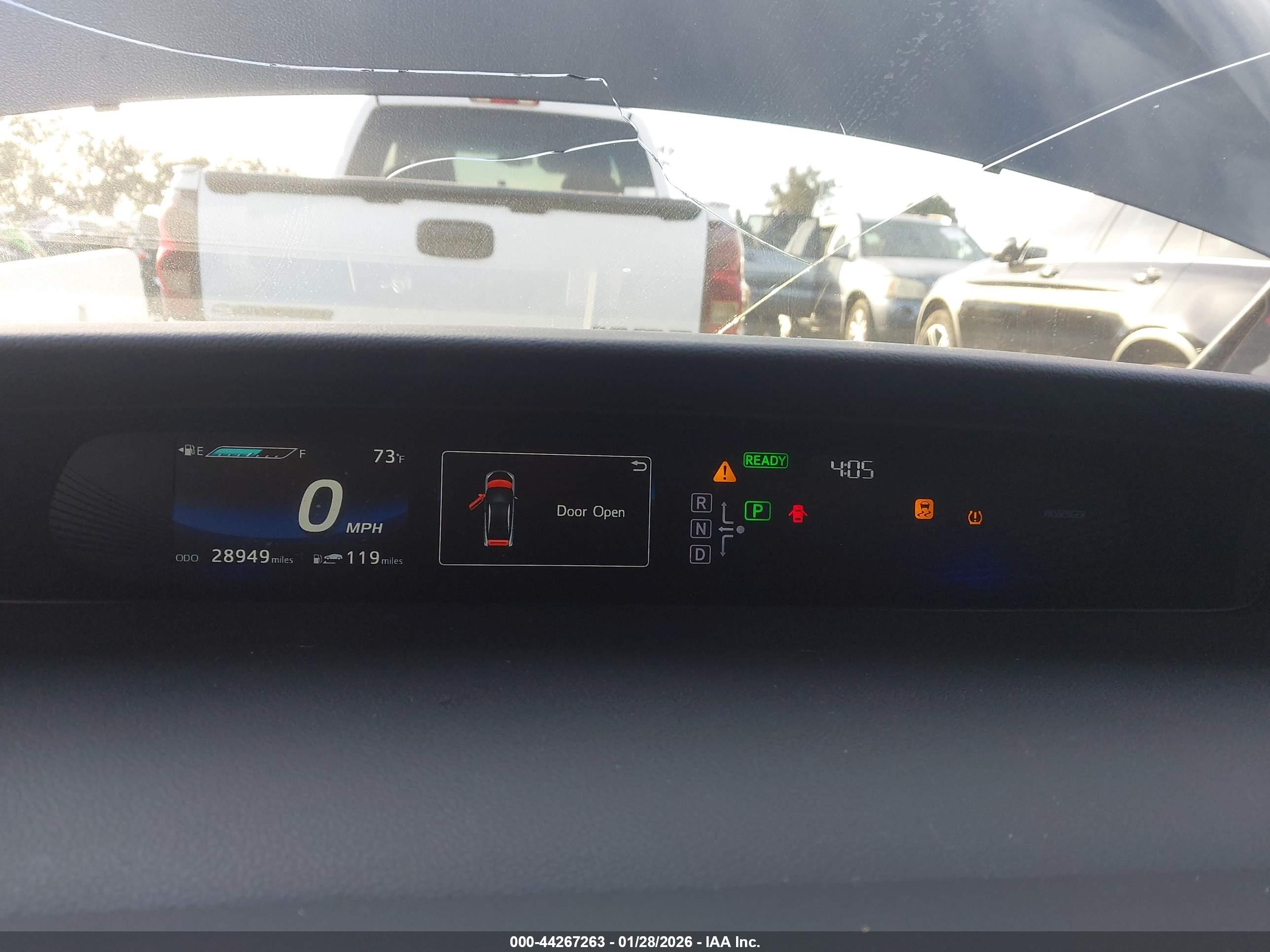 TOYOTA MIRAI image 7