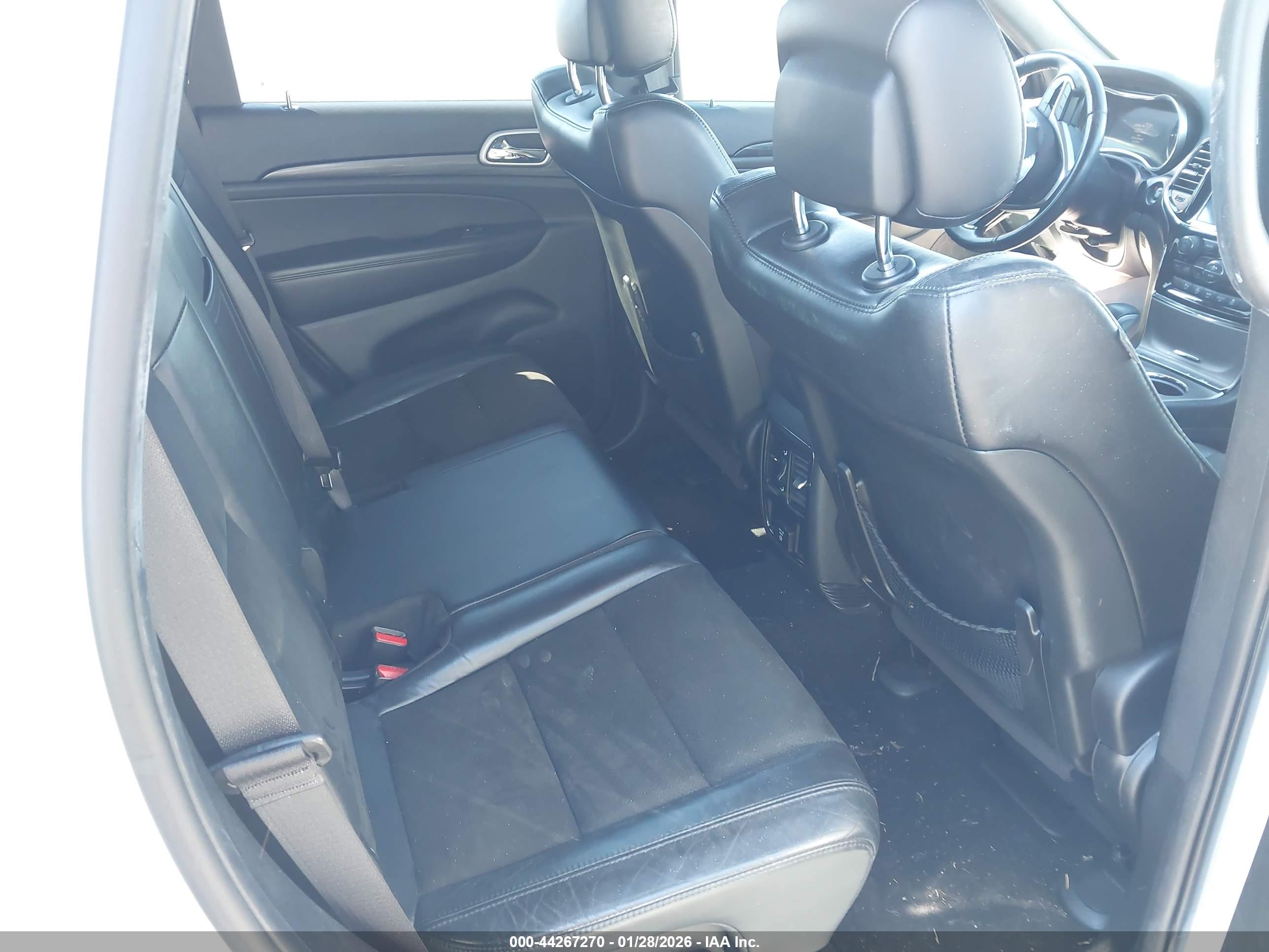 JEEP GRAND image 8