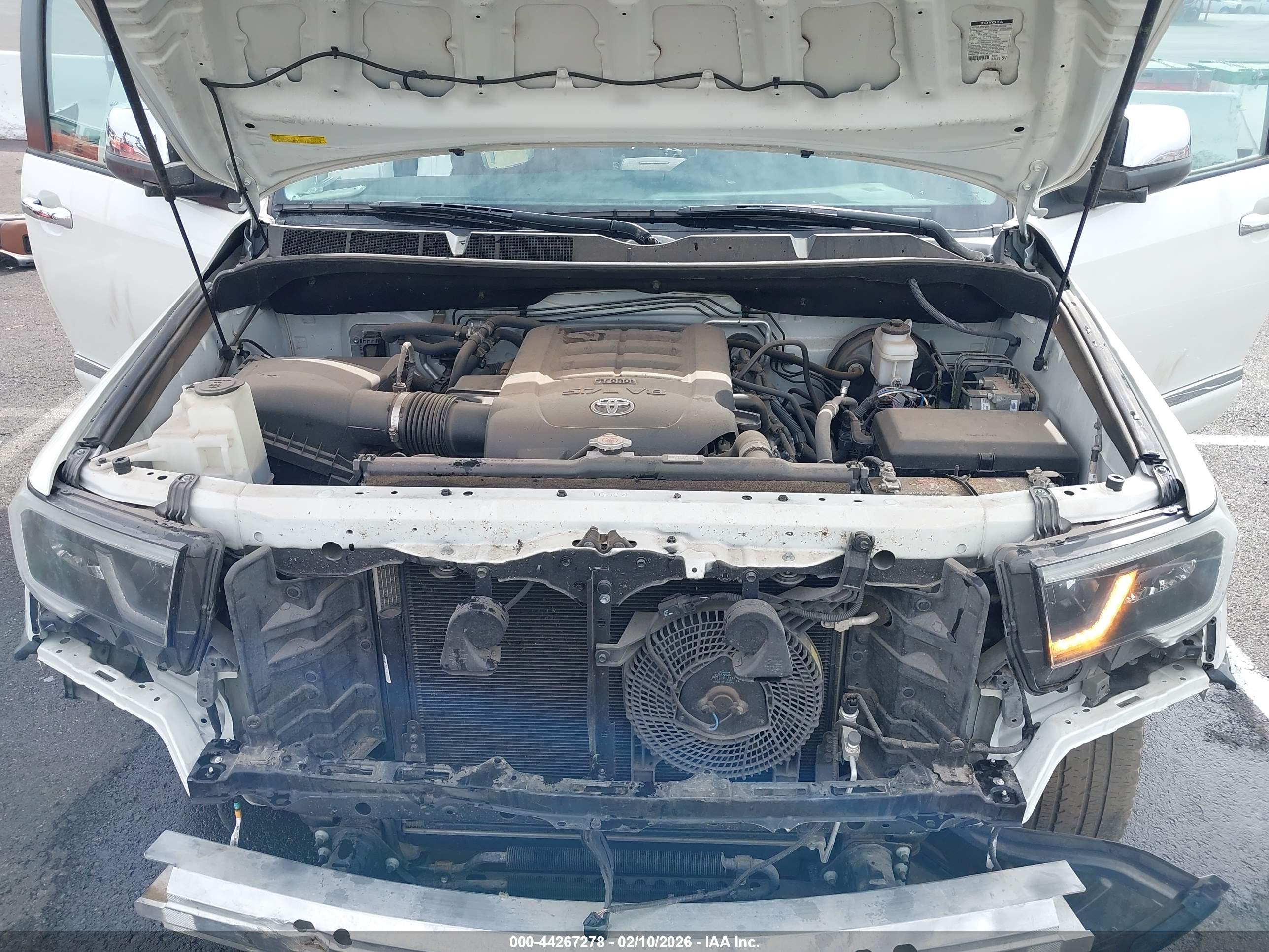 TOYOTA SEQUOIA image 10