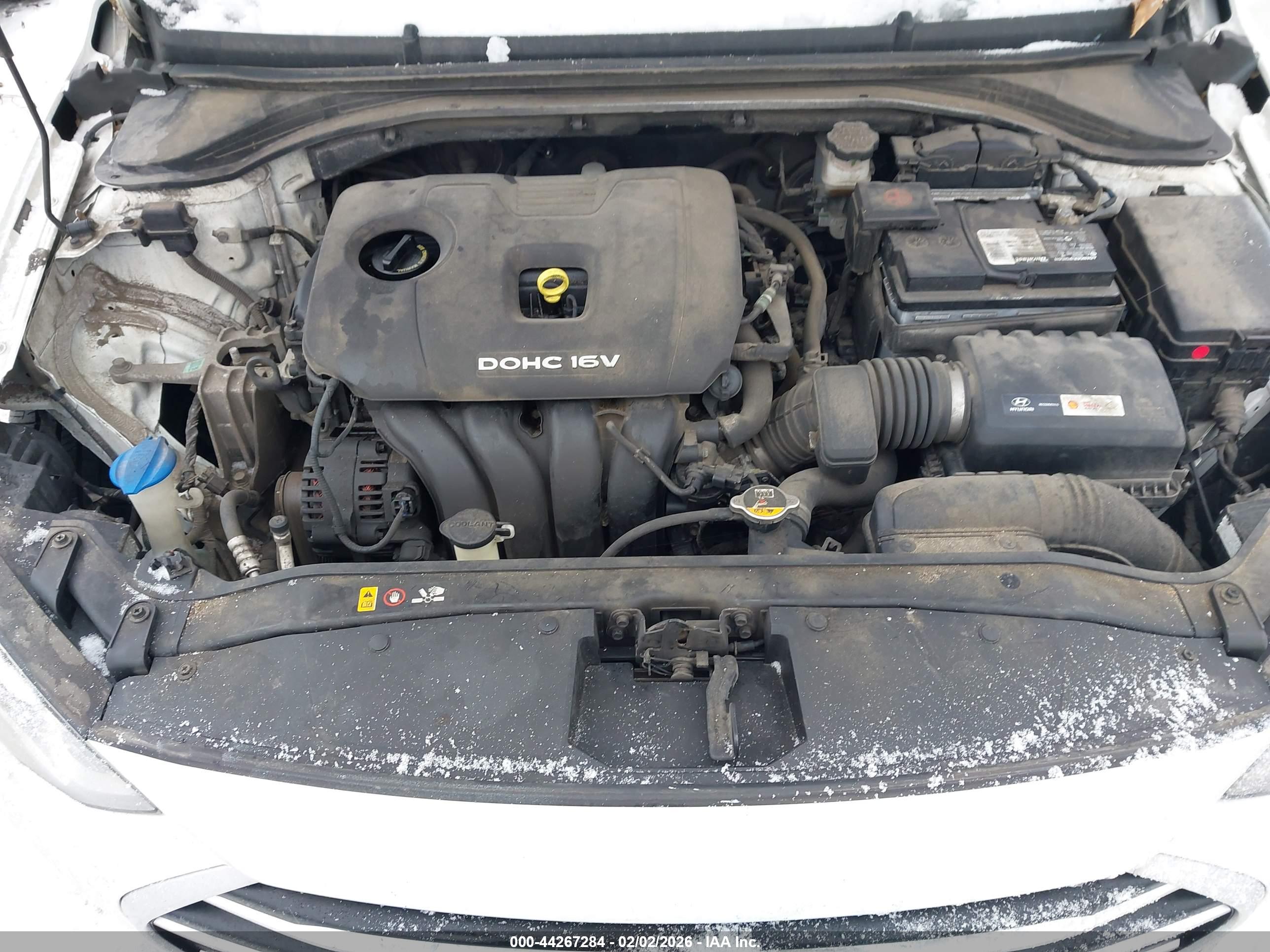 HYUNDAI ELANTRA image 10