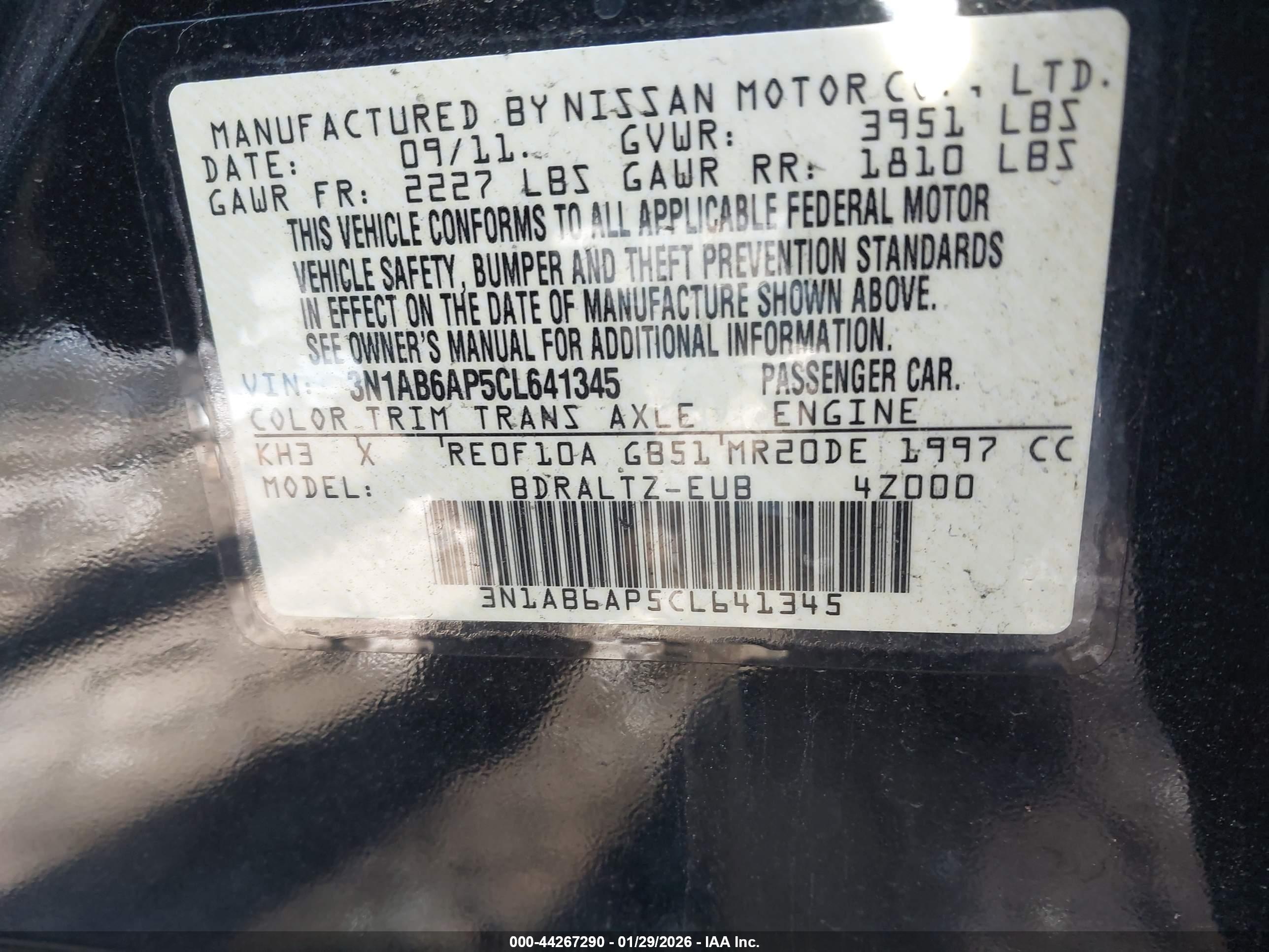 NISSAN SENTRA image 9