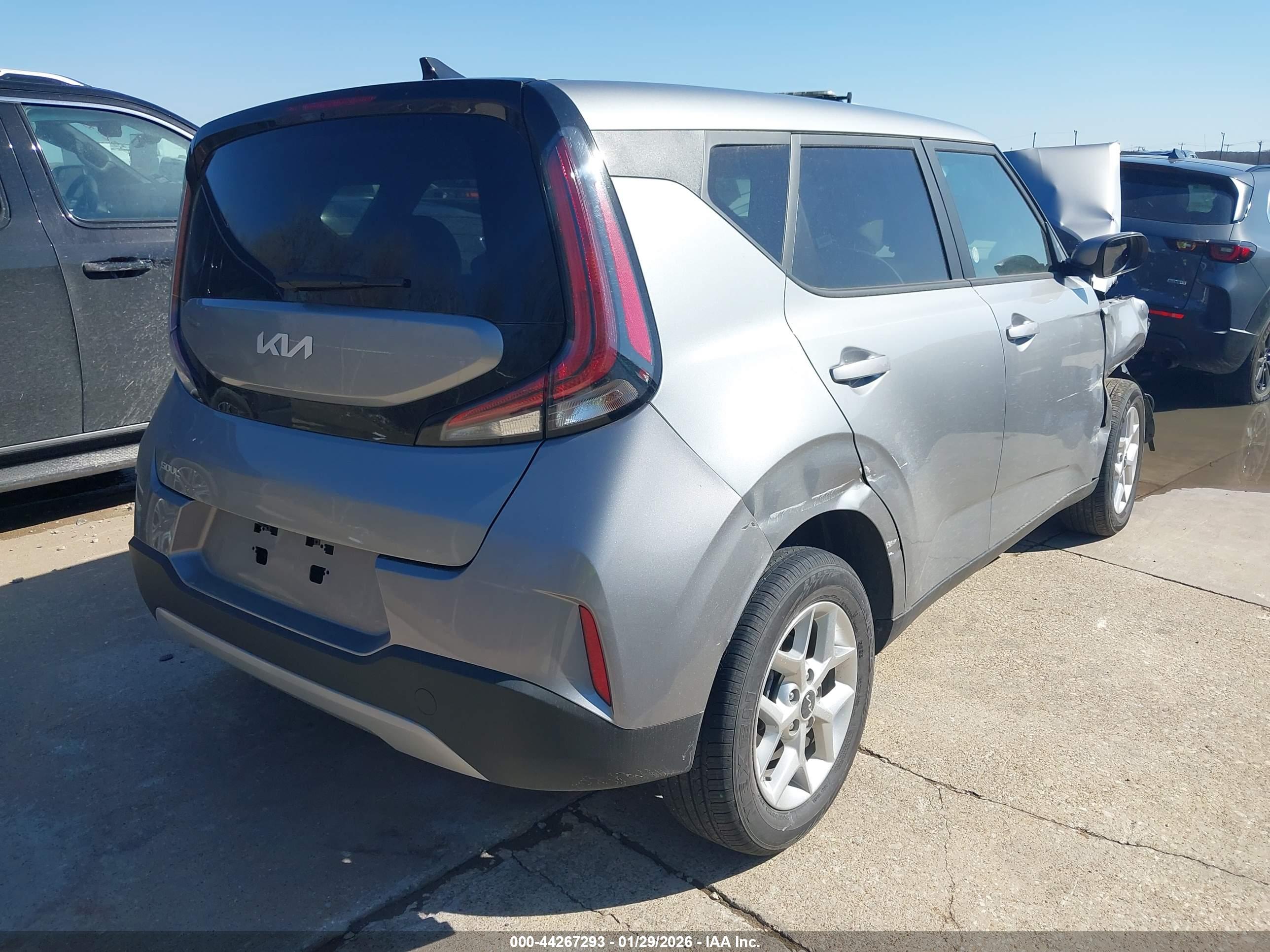 KIA SOUL image 4