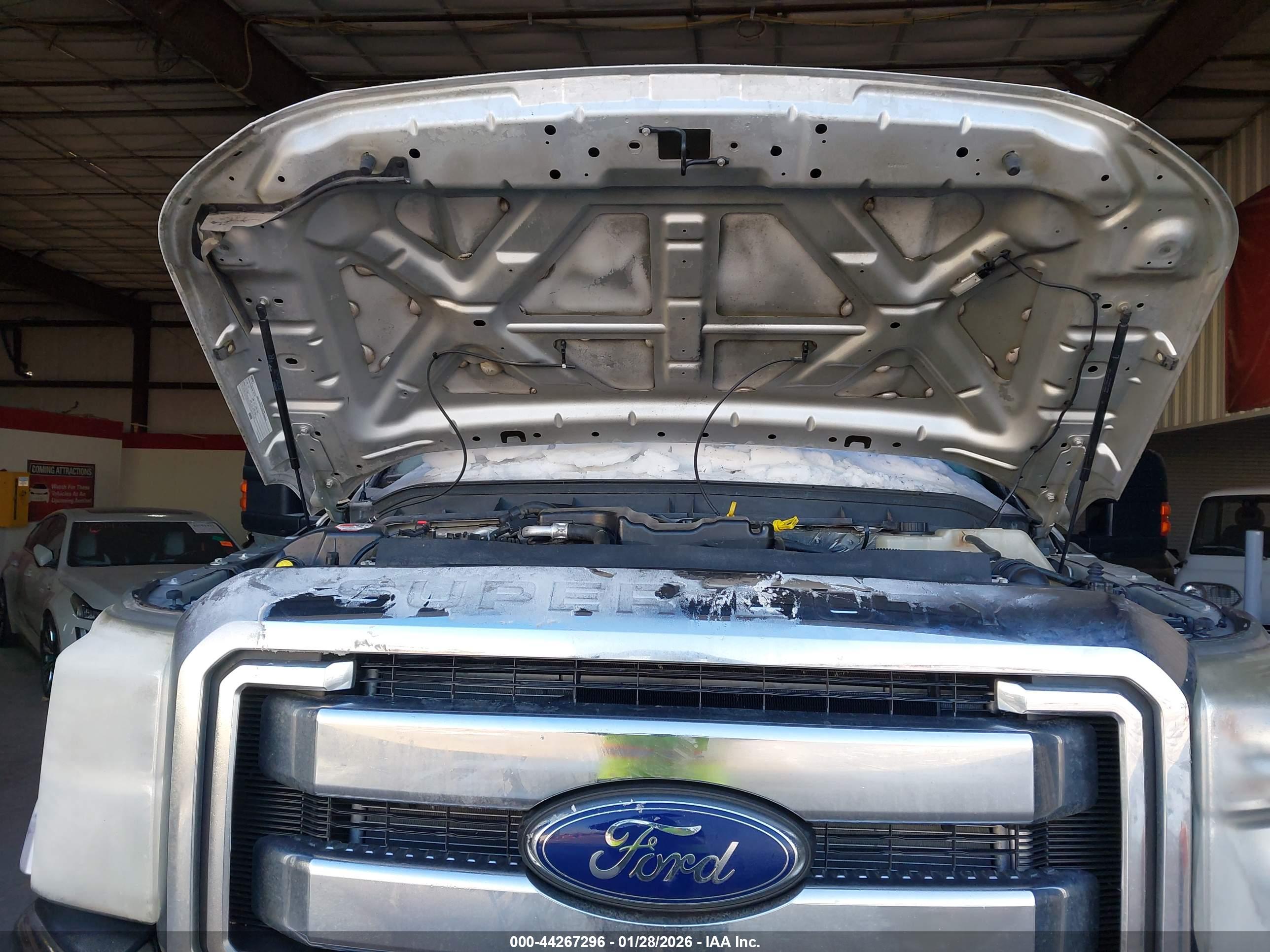 FORD F-250 image 10