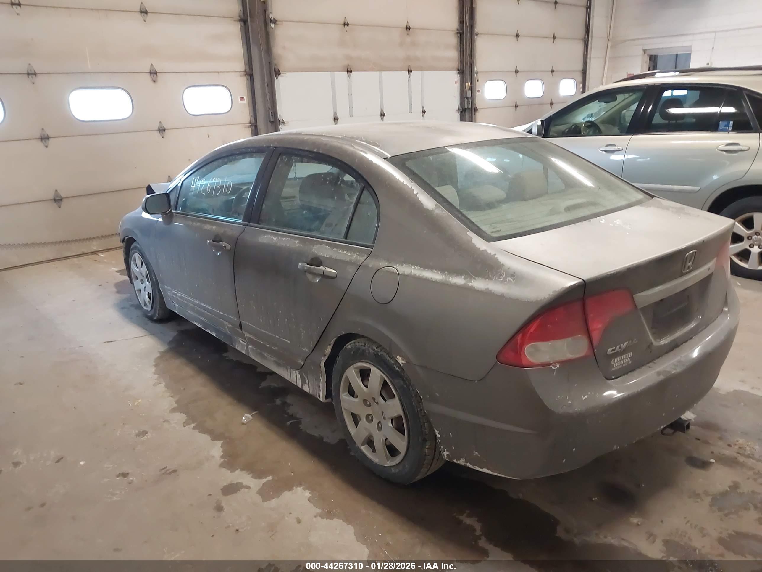 HONDA CIVIC image 3