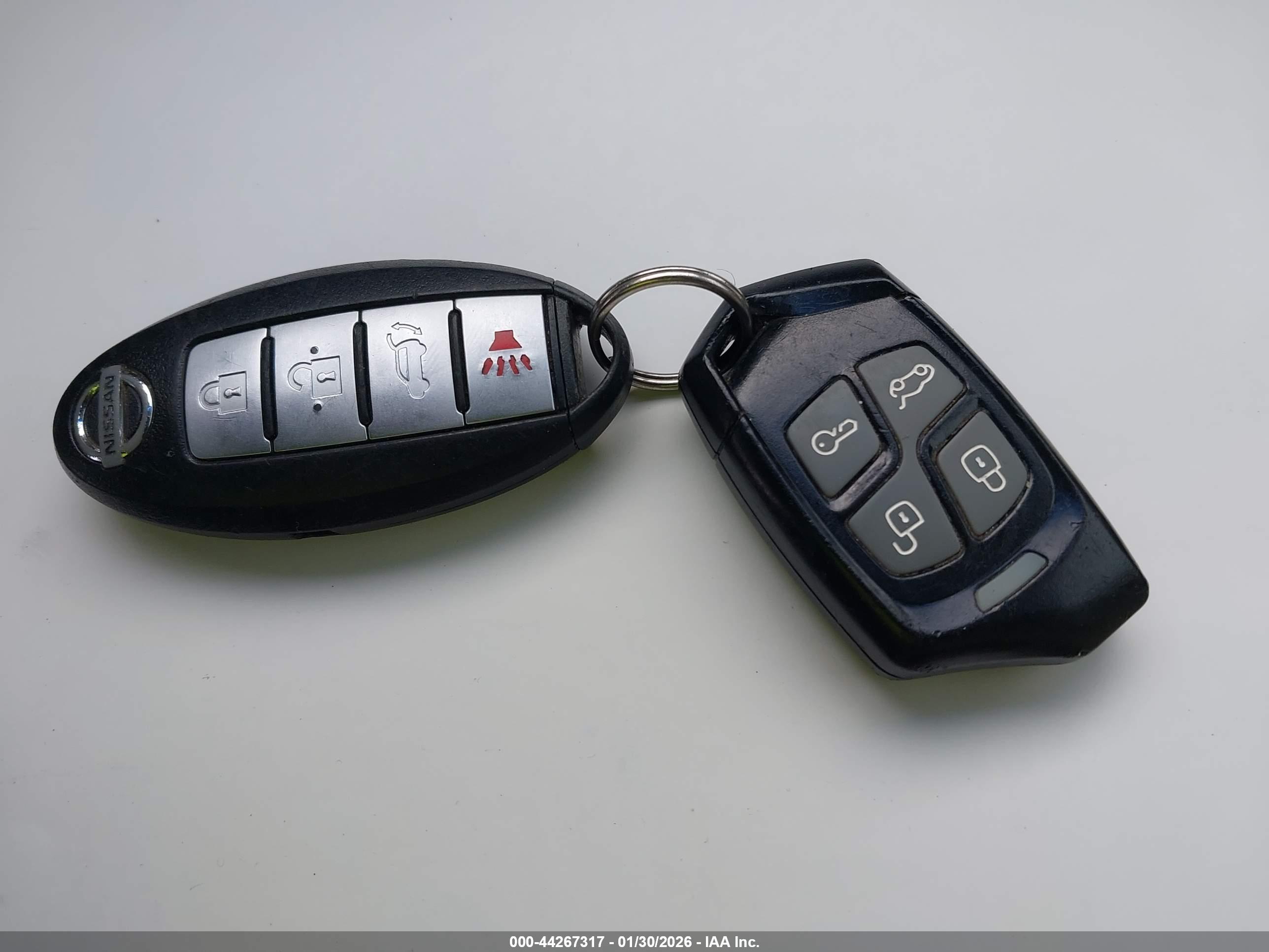 NISSAN MURANO image 11