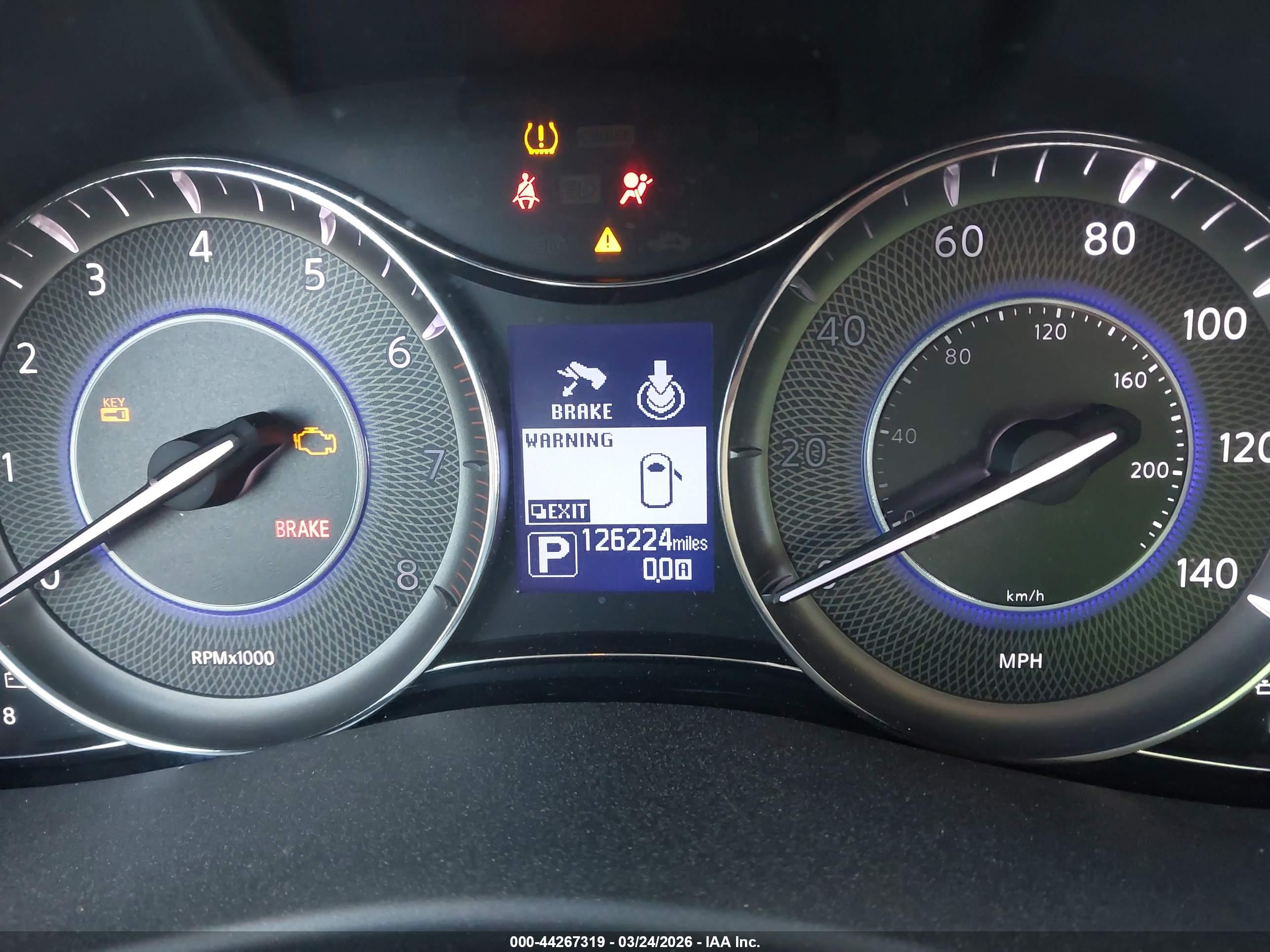 INFINITI QX80 image 7