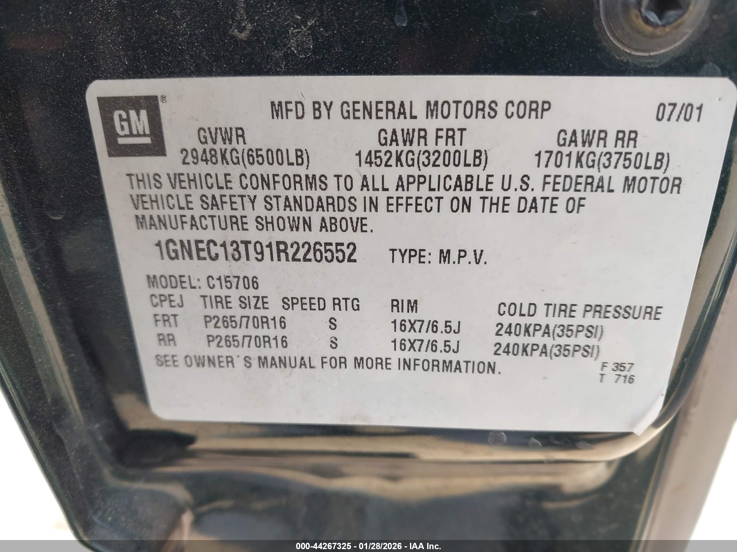 CHEVROLET TAHOE image 9