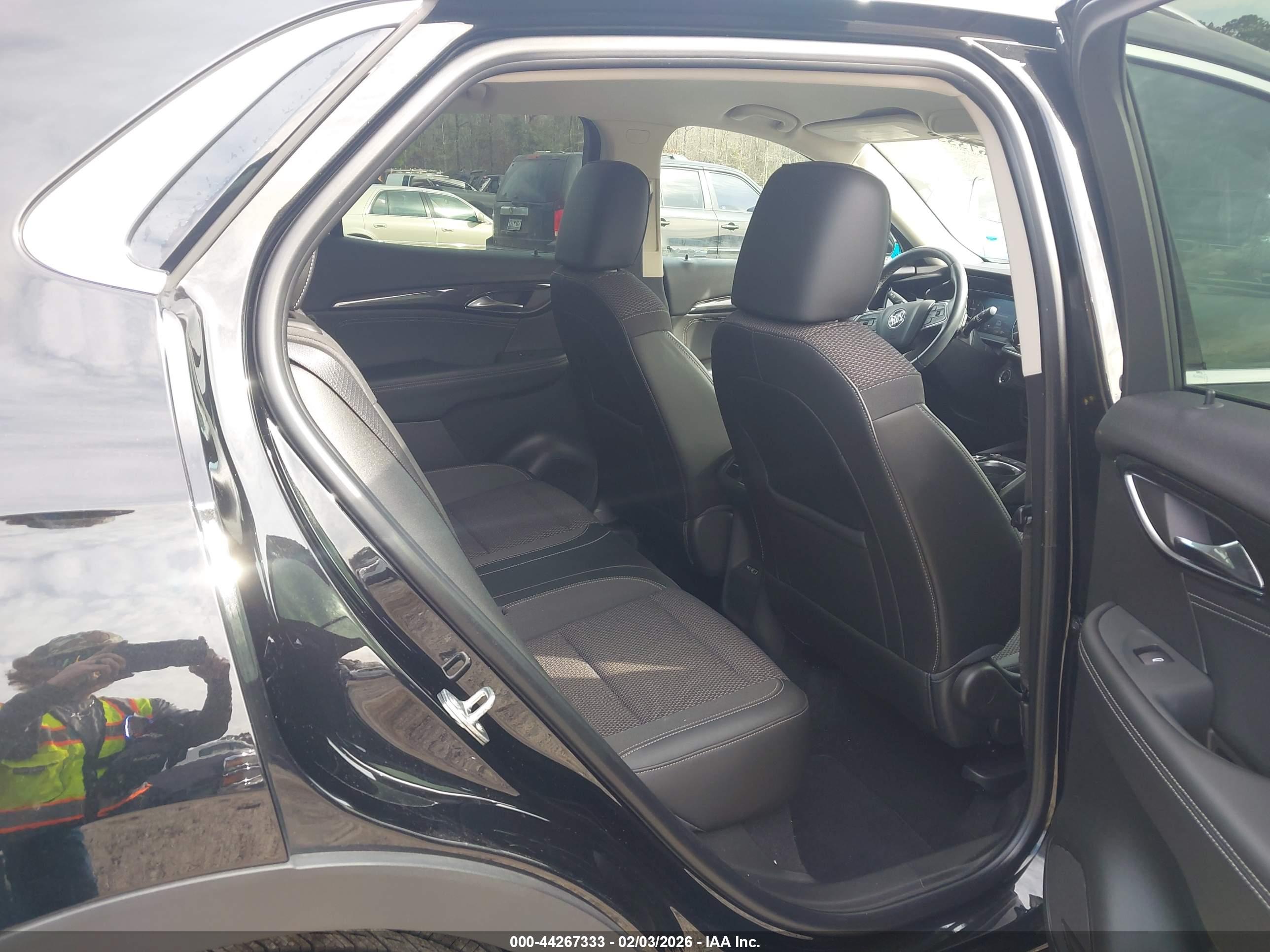 BUICK ENVISION image 8