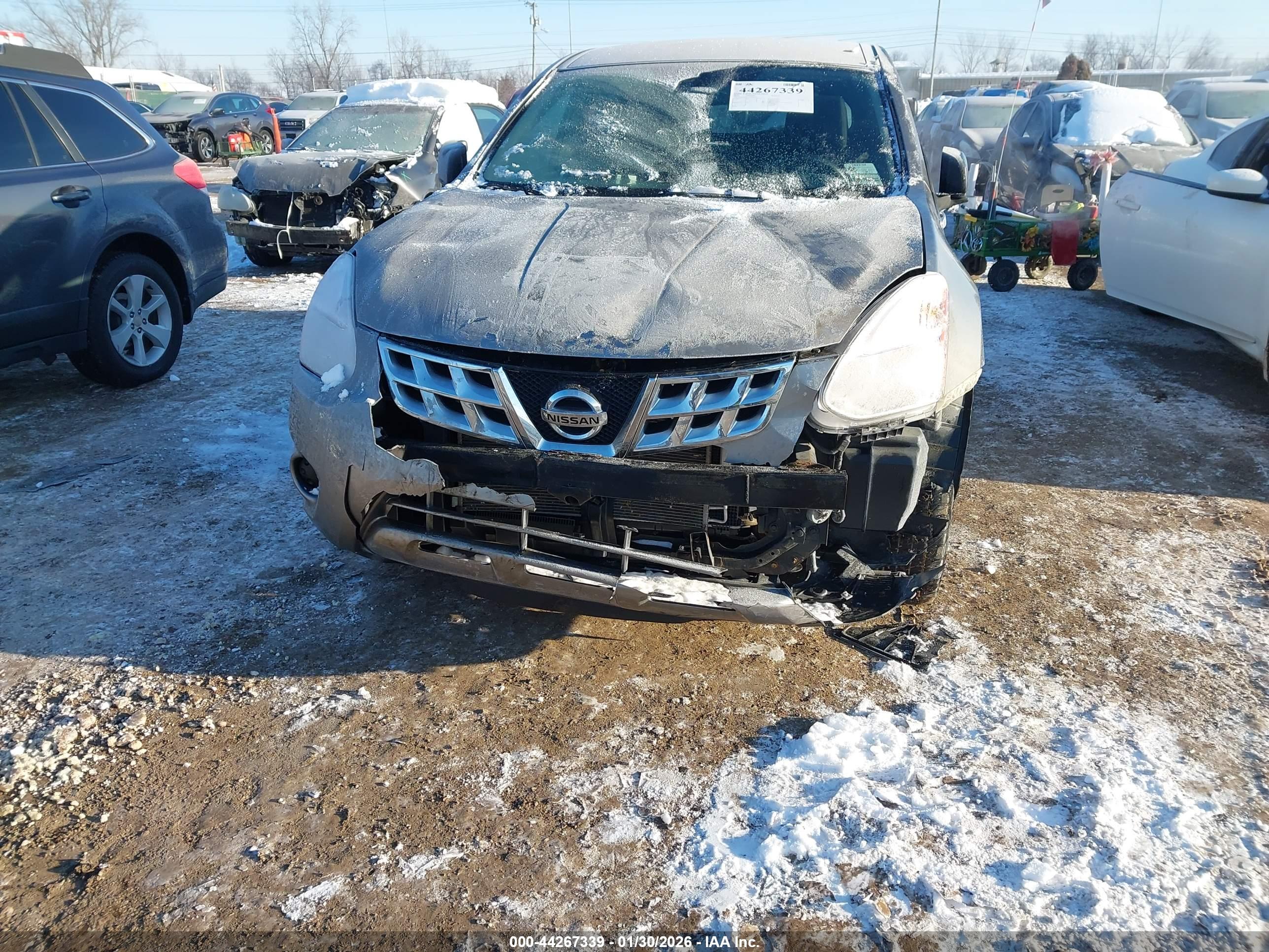 NISSAN ROGUE image 6