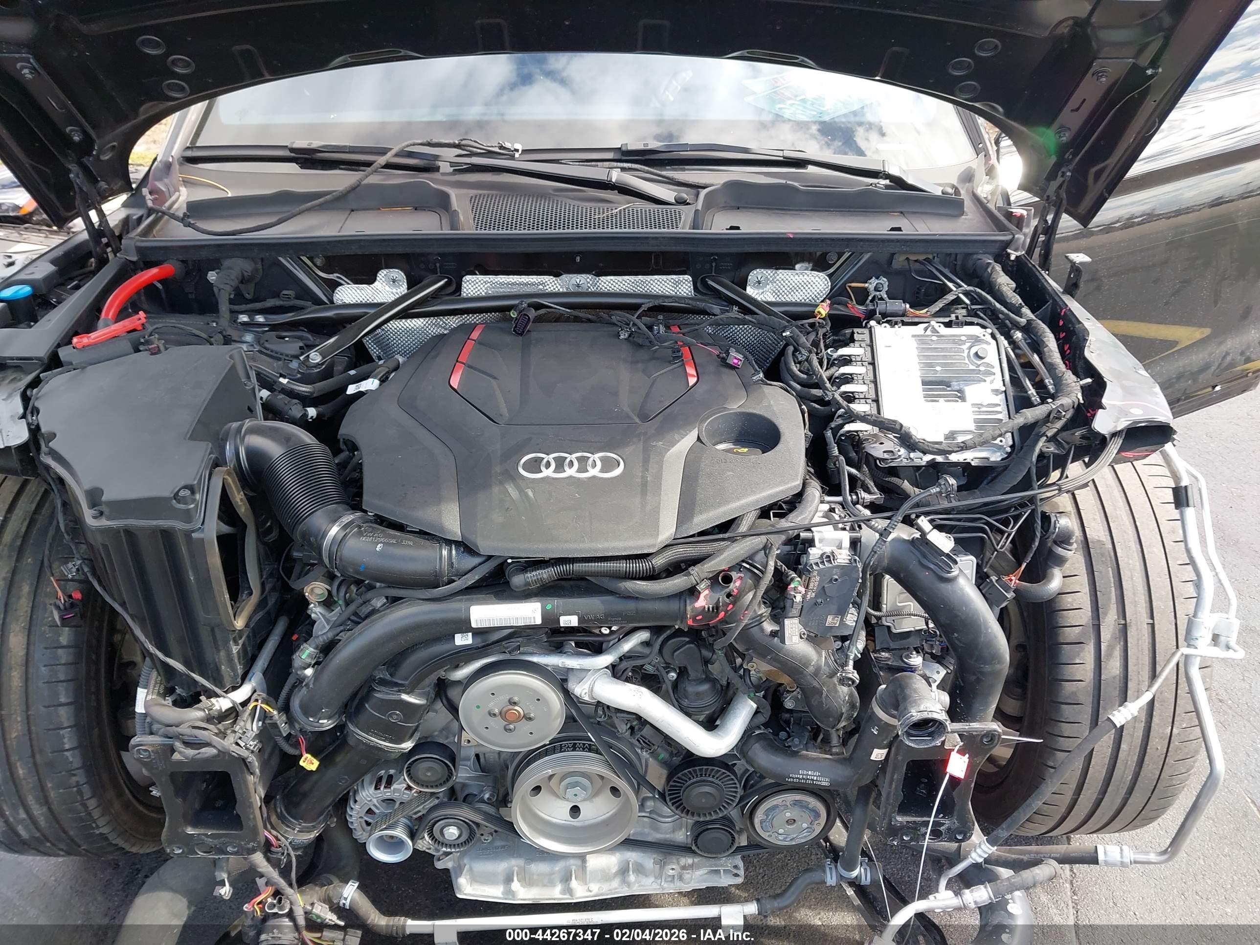 AUDI SQ5 image 10