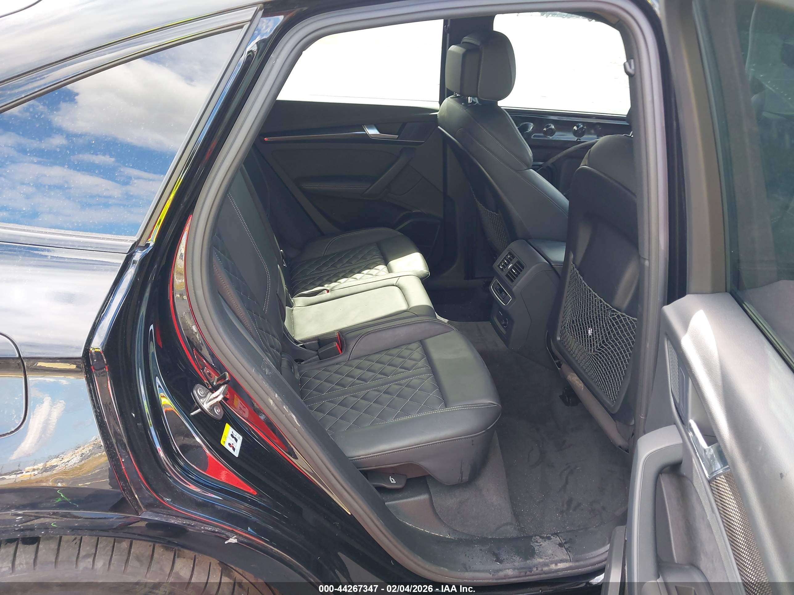 AUDI SQ5 image 8