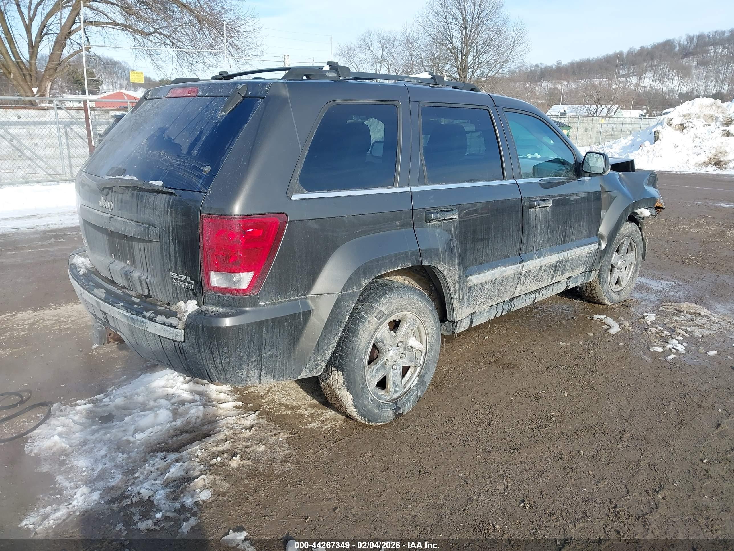 JEEP GRAND image 4