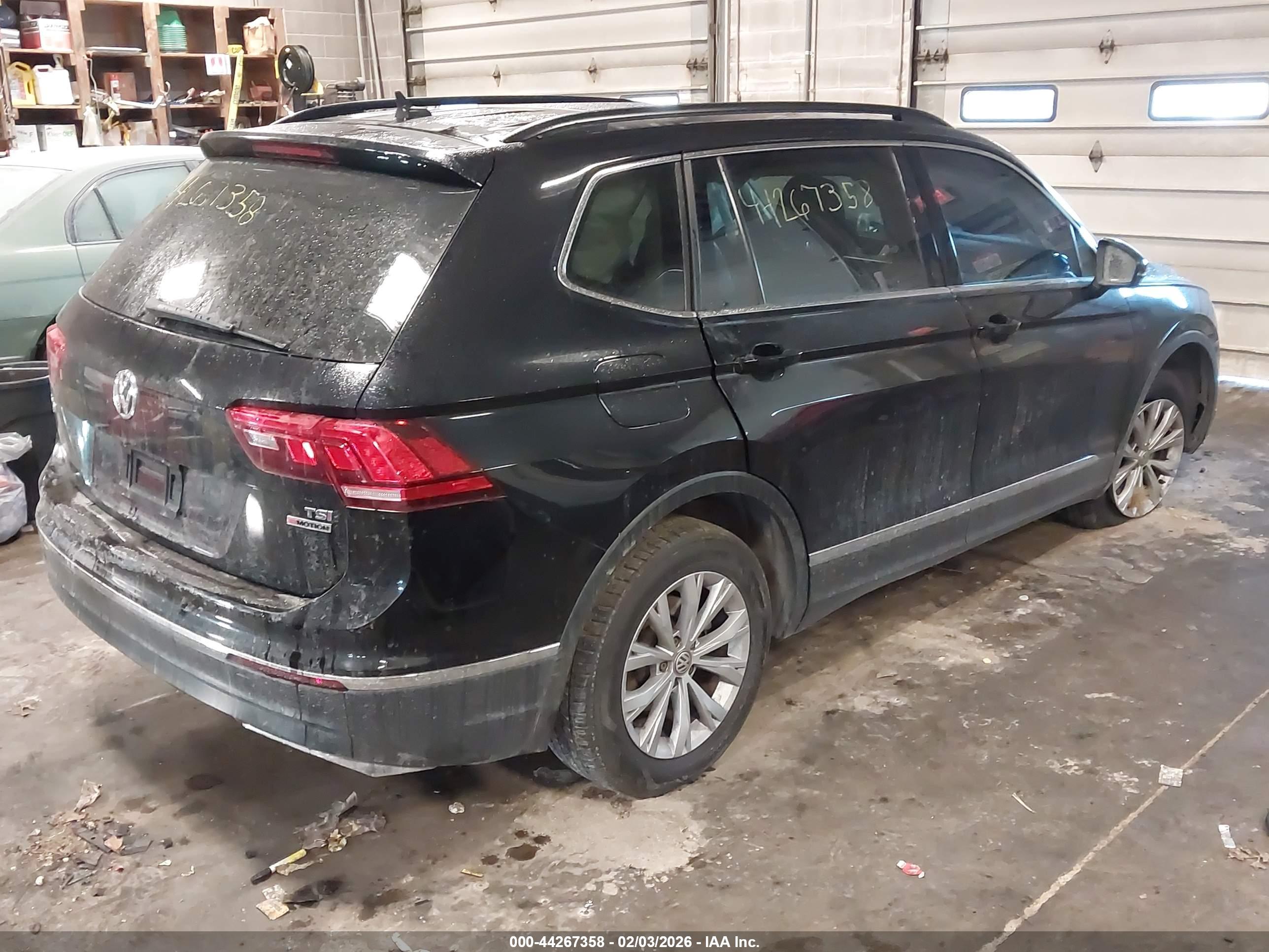 VOLKSWAGEN TIGUAN image 4