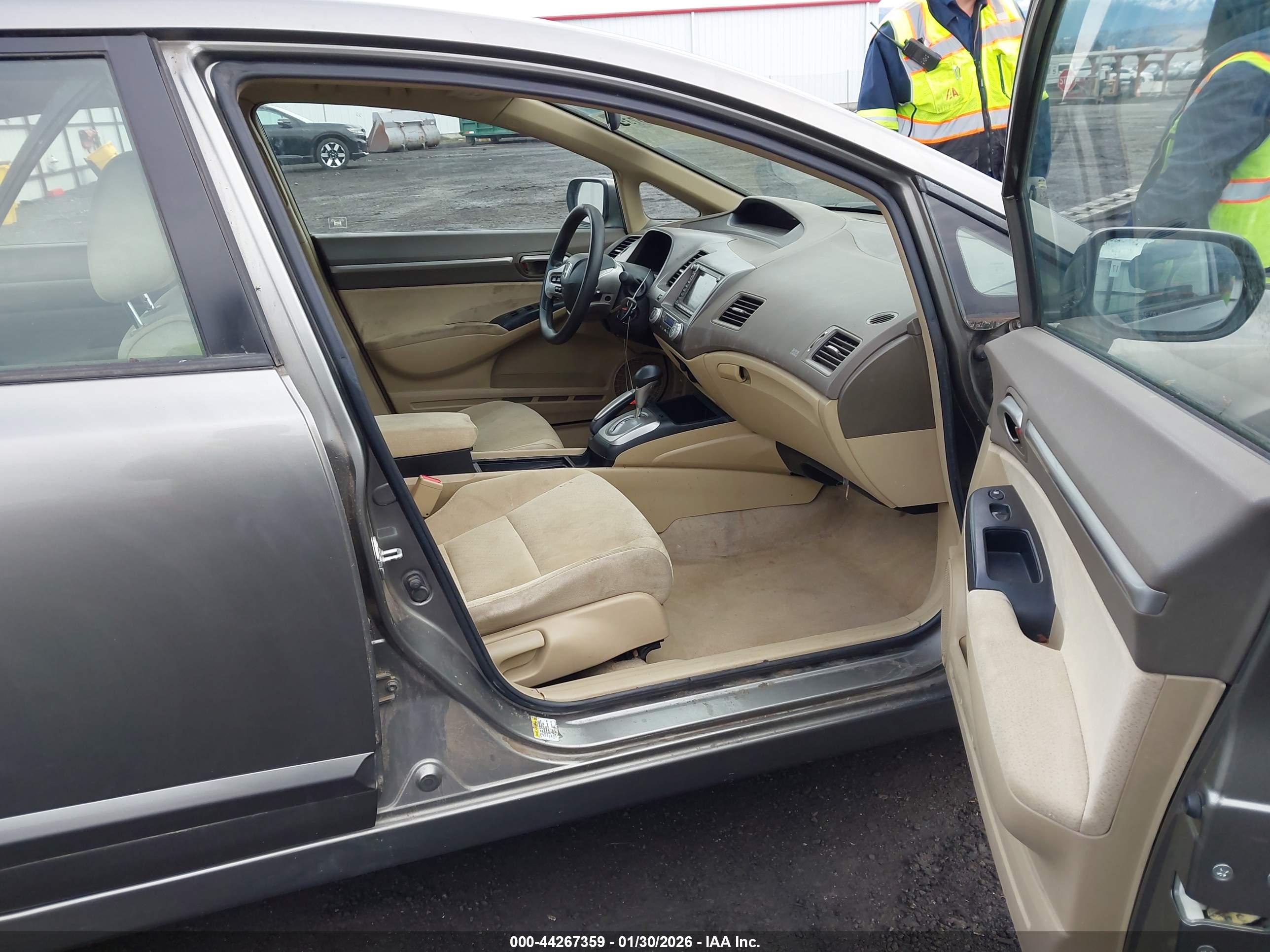 HONDA CIVIC image 5