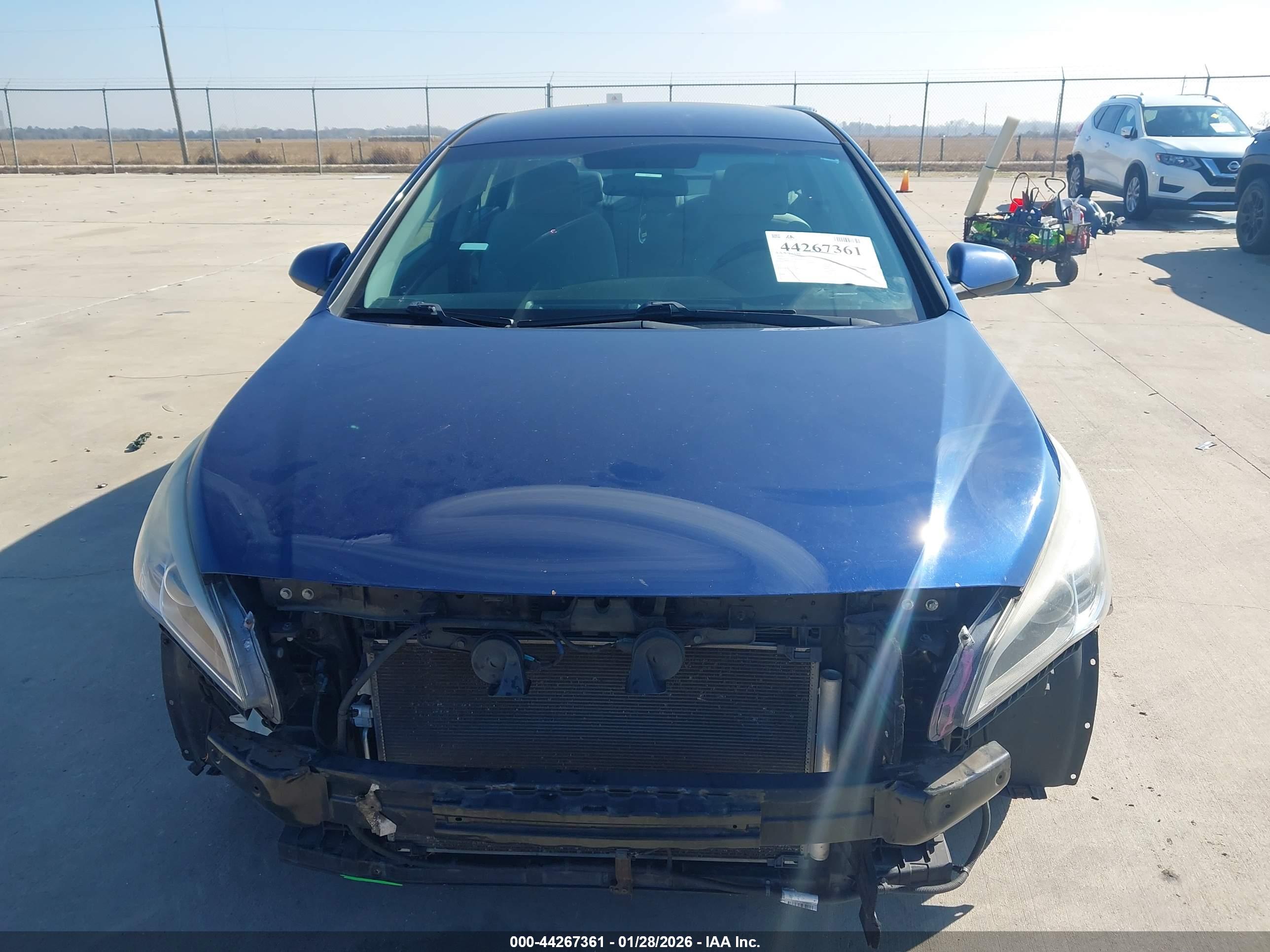 HYUNDAI SONATA image 6