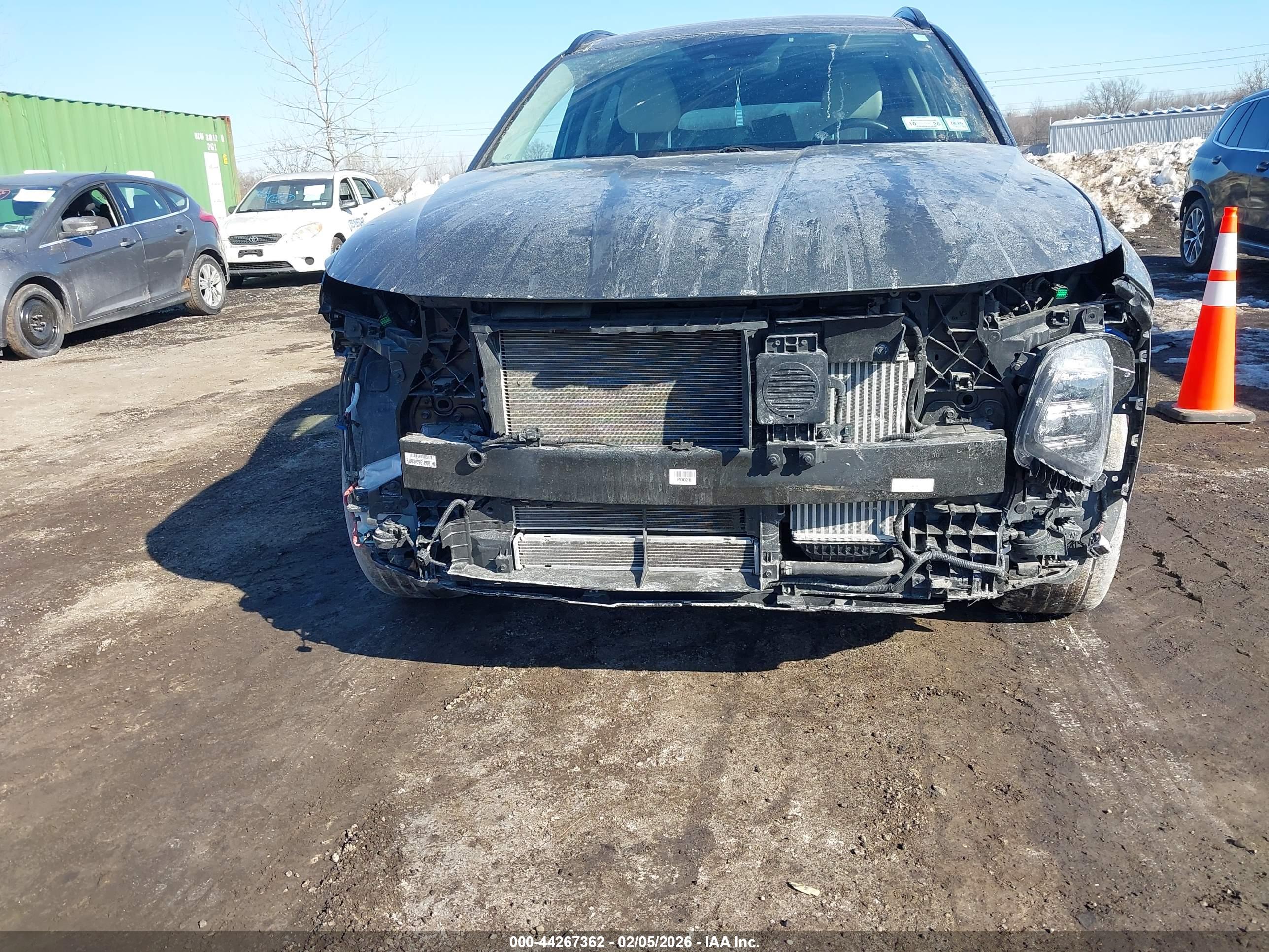 HYUNDAI TUCSON image 6