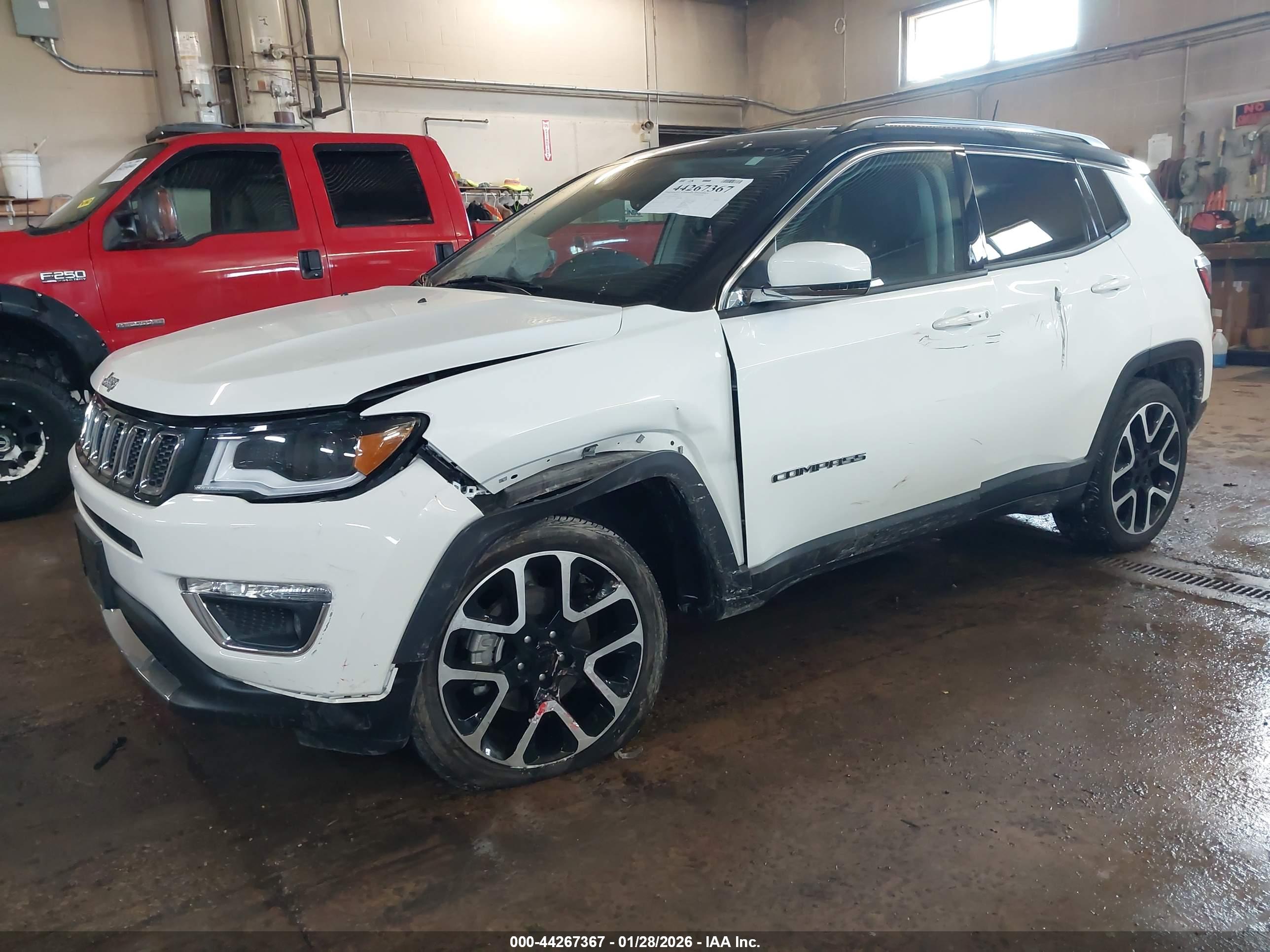 JEEP COMPASS image 2