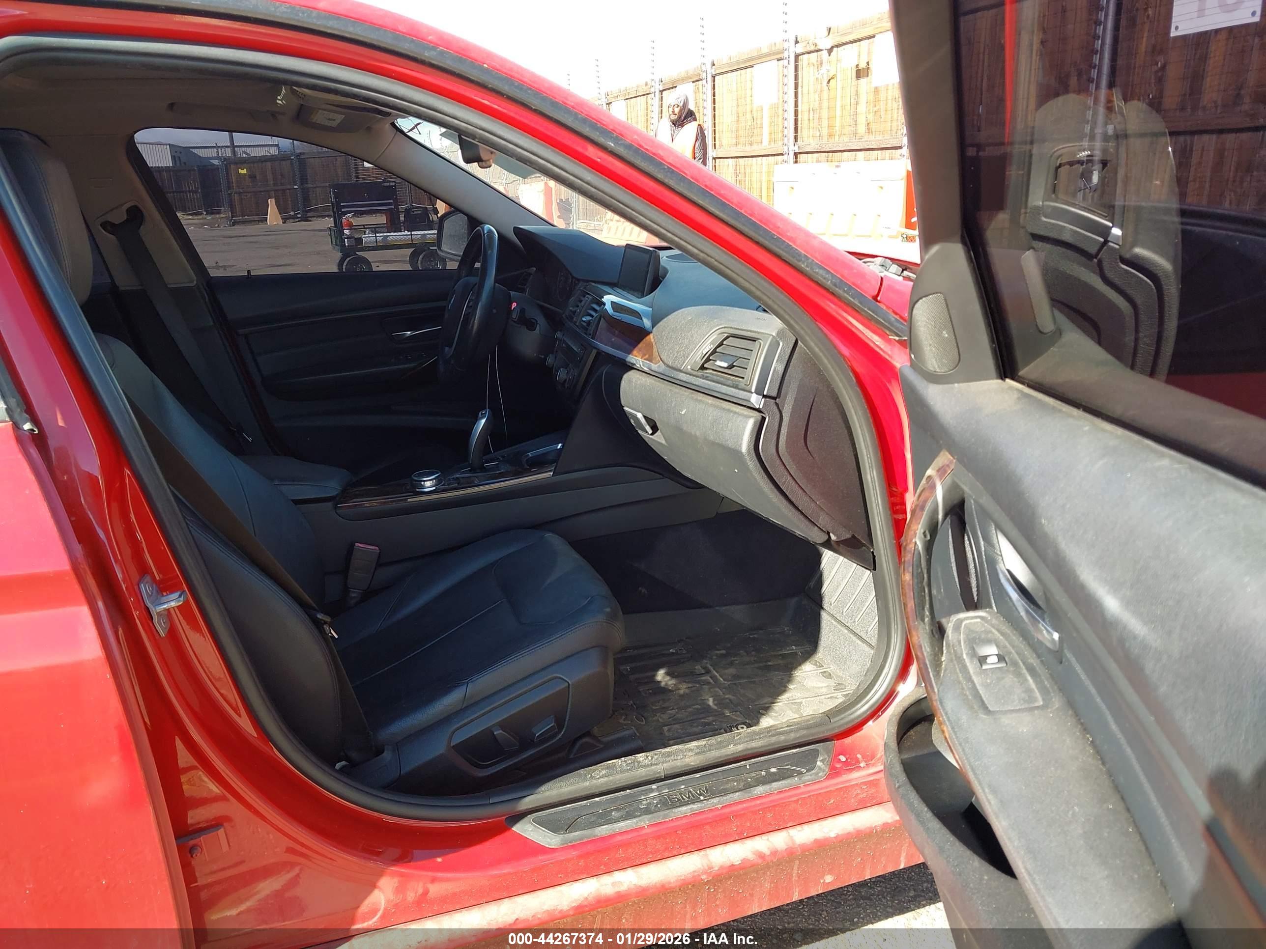 BMW 328I image 5