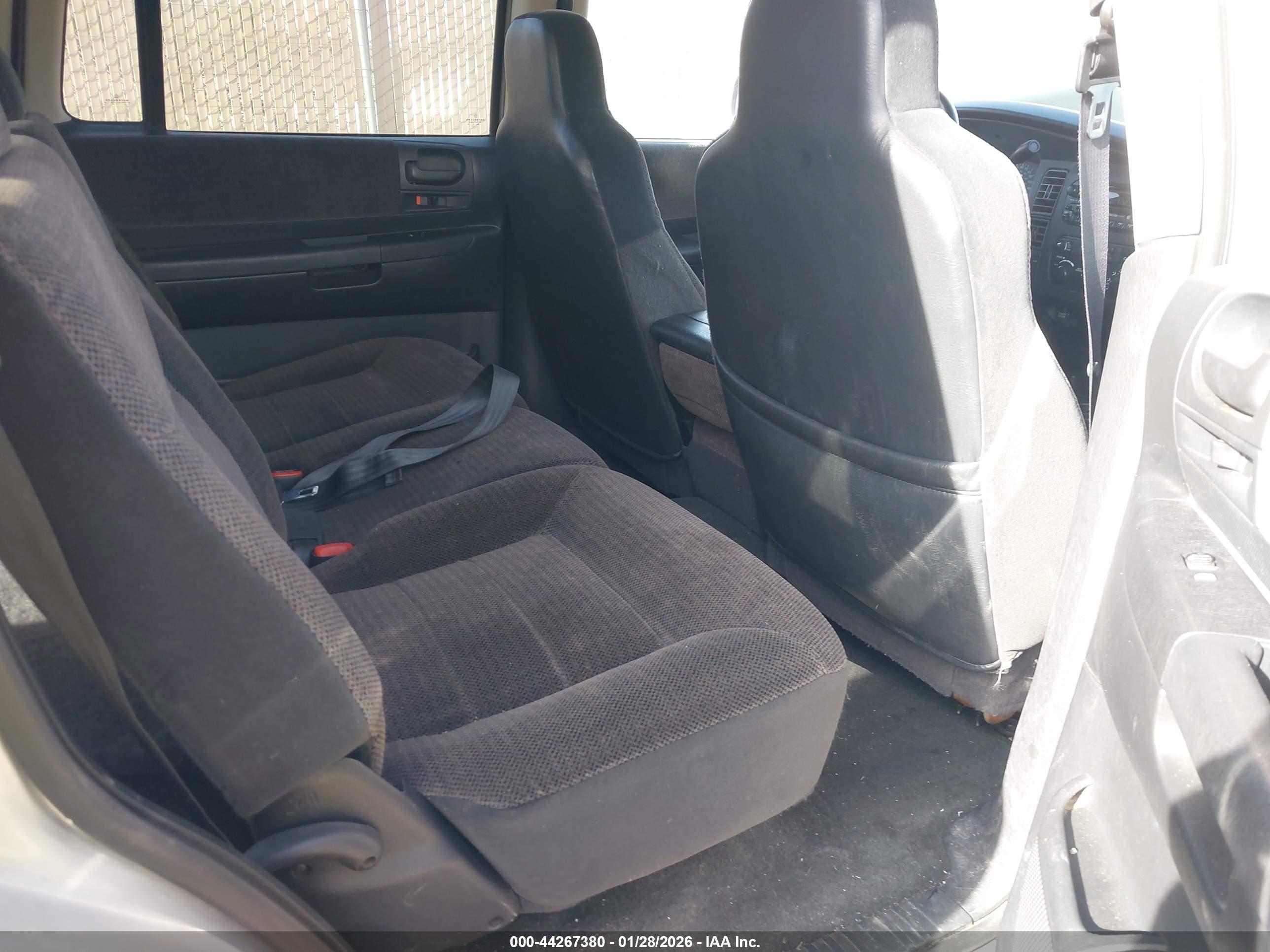DODGE DURANGO image 8