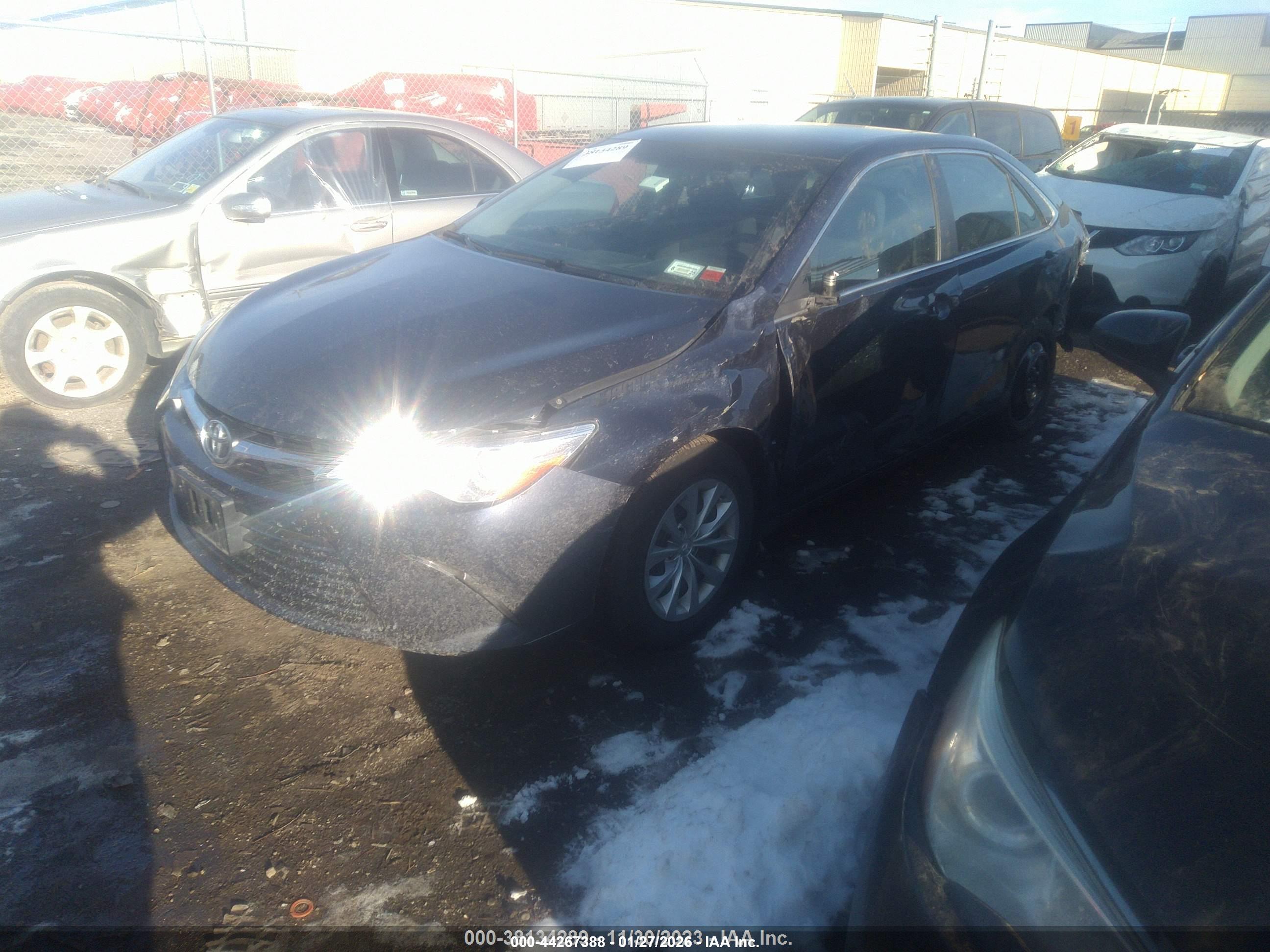 TOYOTA CAMRY image 2